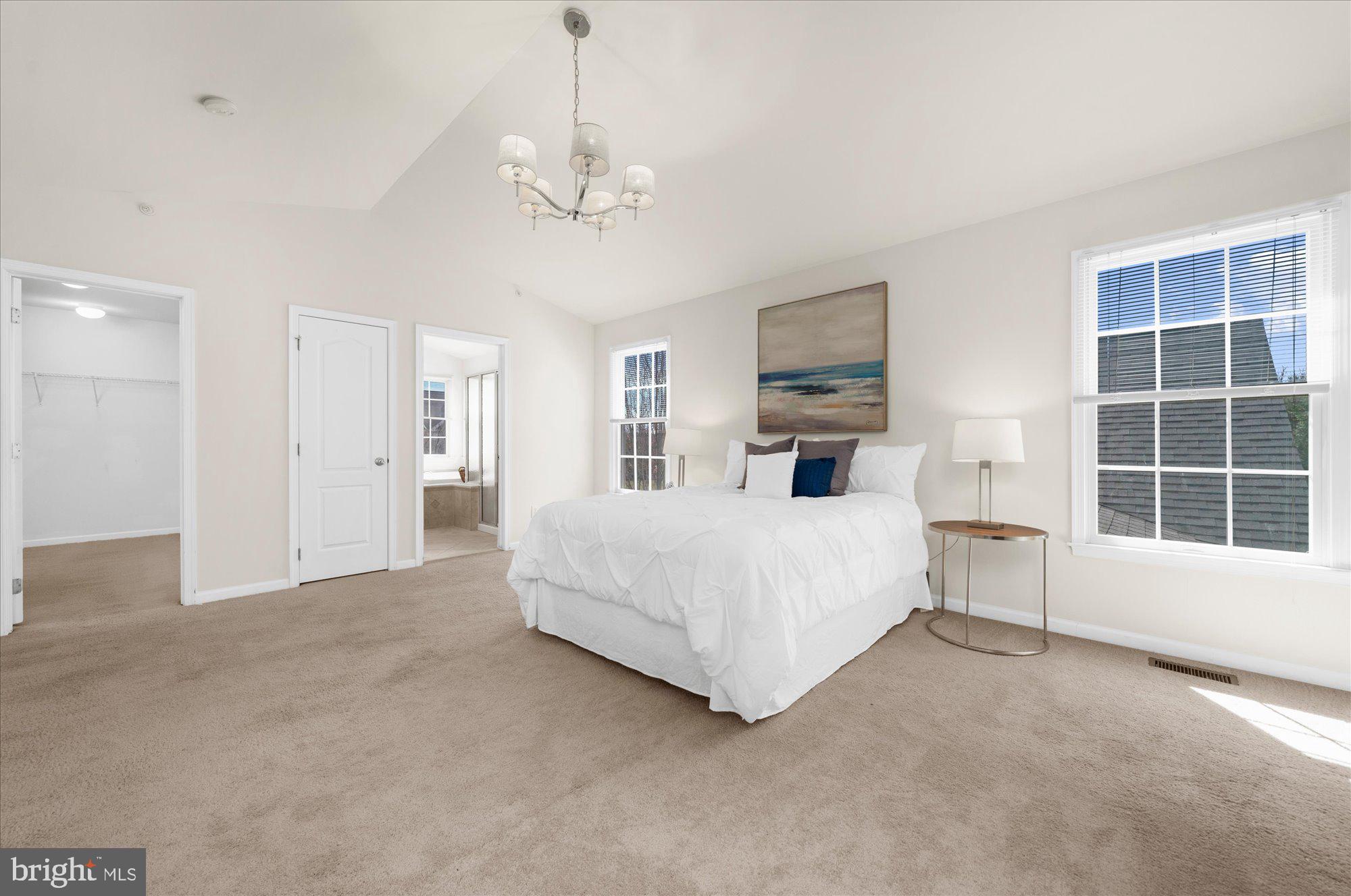 NEW BRITAIN WALK - Residential