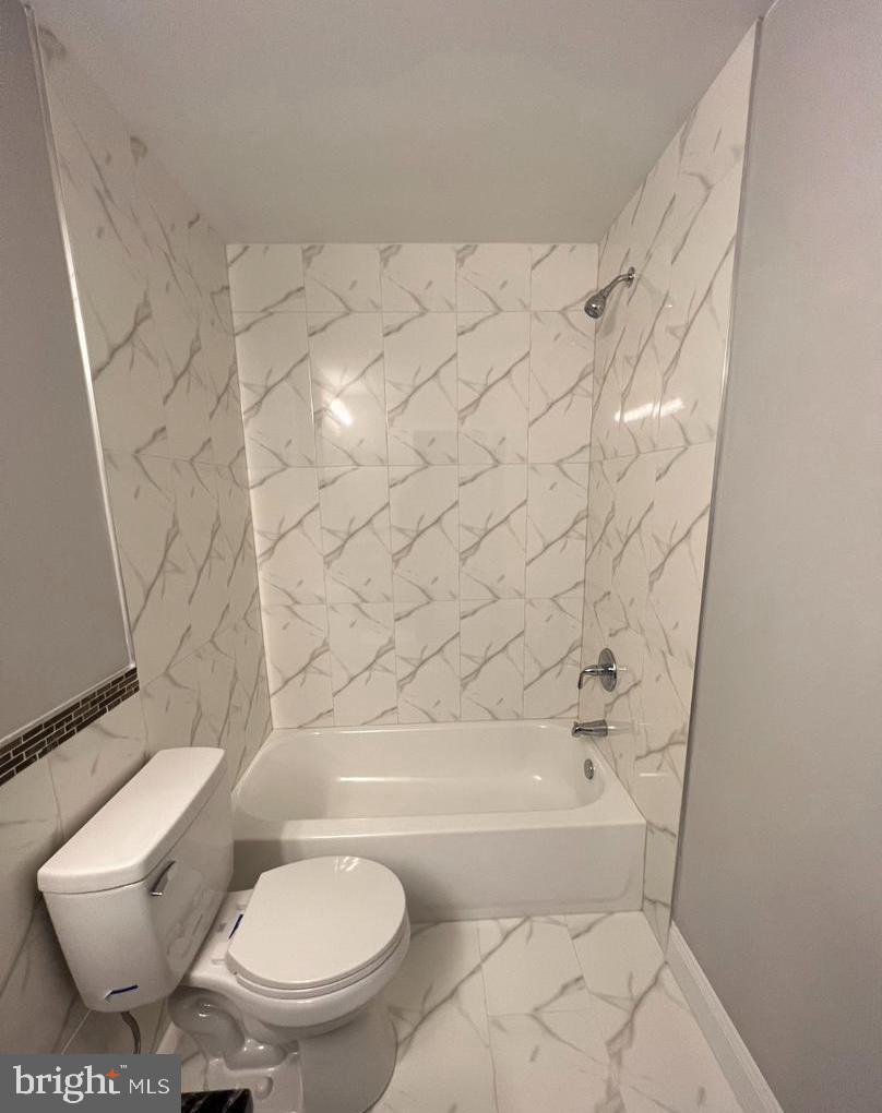 KINGSESSING - Residential Lease