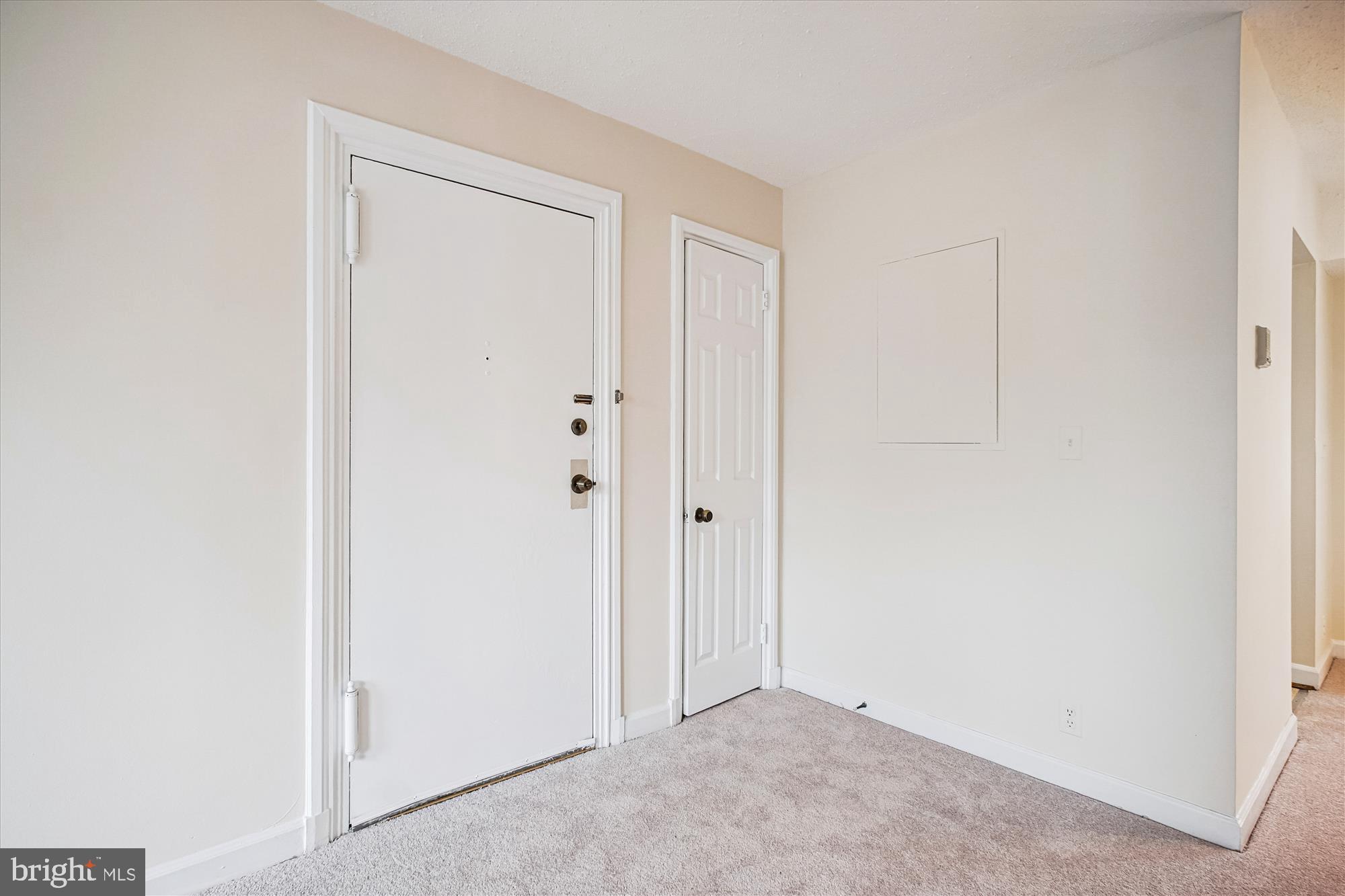 4906 29TH ROAD S B2