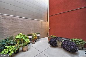 RITTENHOUSE SQUARE - Residential Lease