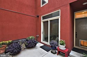 RITTENHOUSE SQUARE - Residential Lease