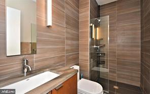 RITTENHOUSE SQUARE - Residential Lease