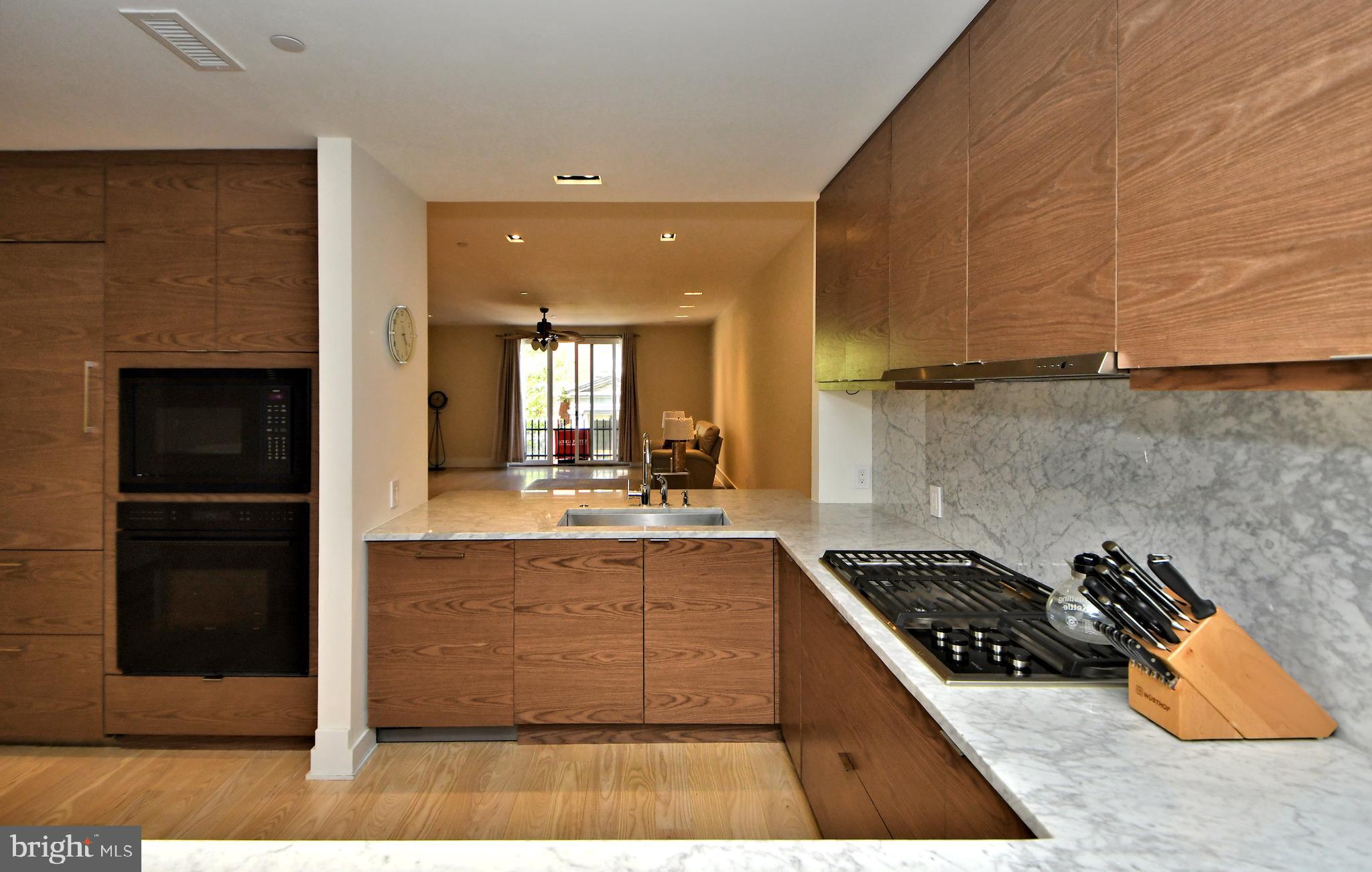 RITTENHOUSE SQUARE - Residential Lease