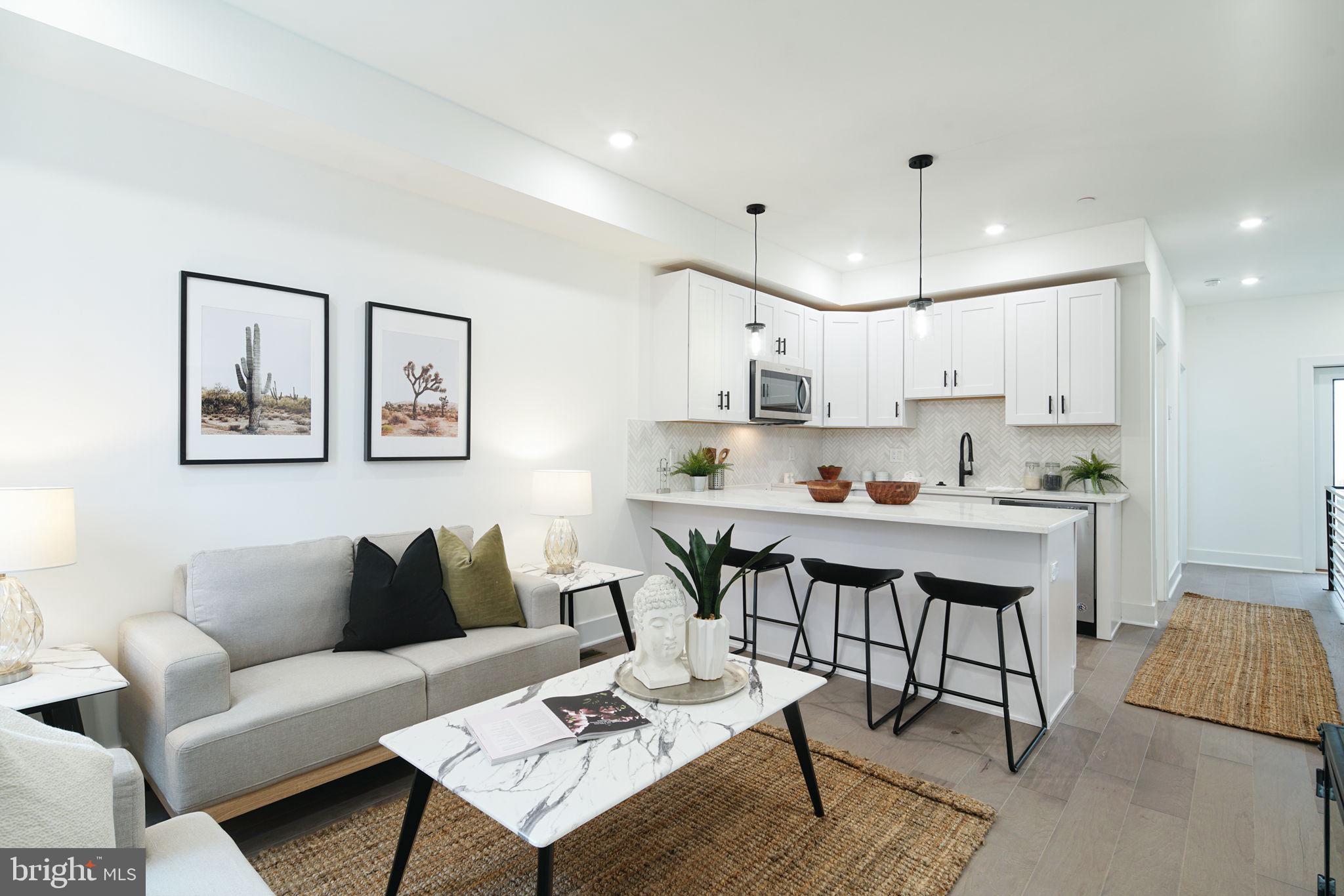 OLDE KENSINGTON - Residential