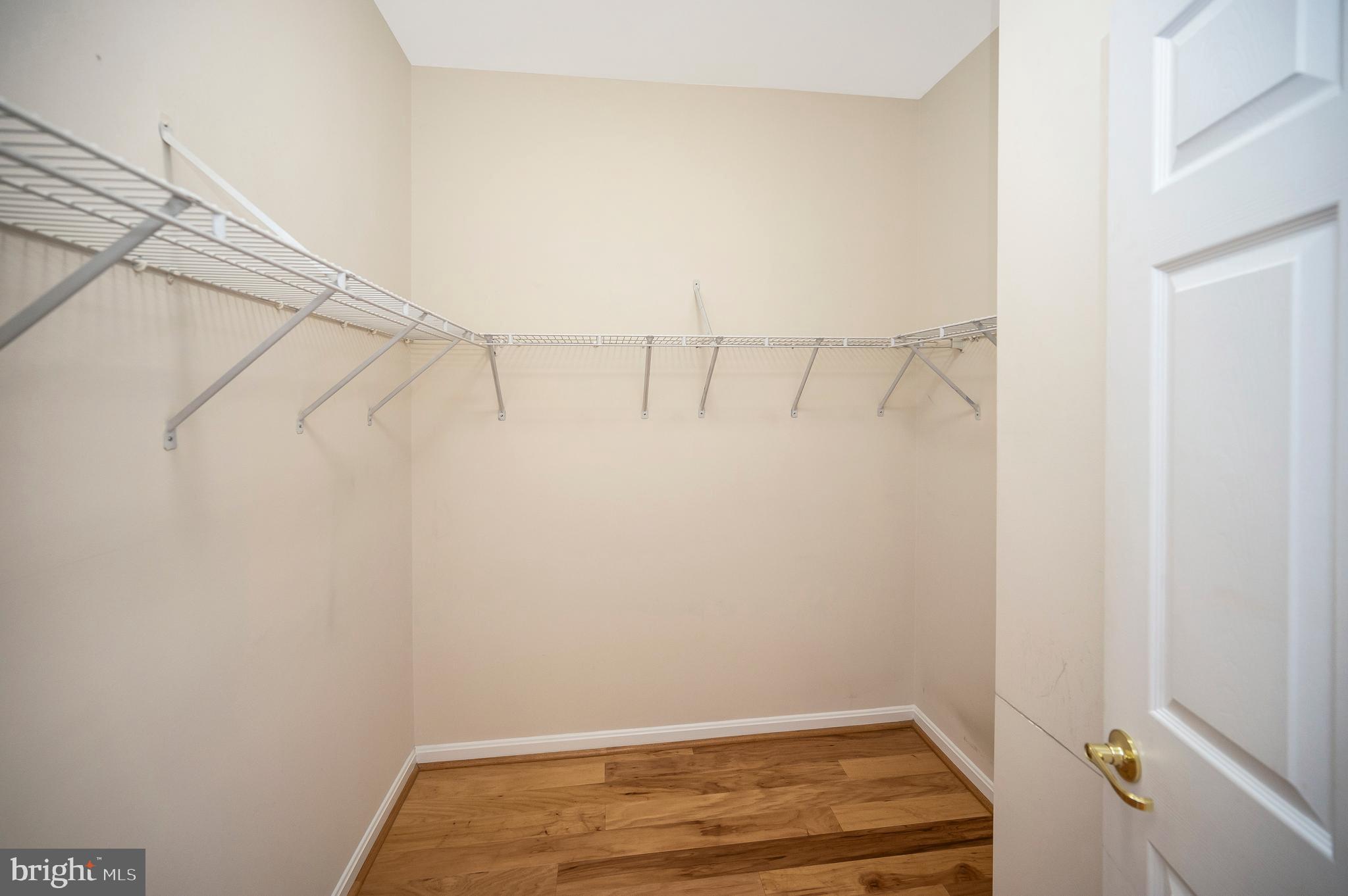 VIRGINIA HERITAGE AT LEE'S PARK - Residential