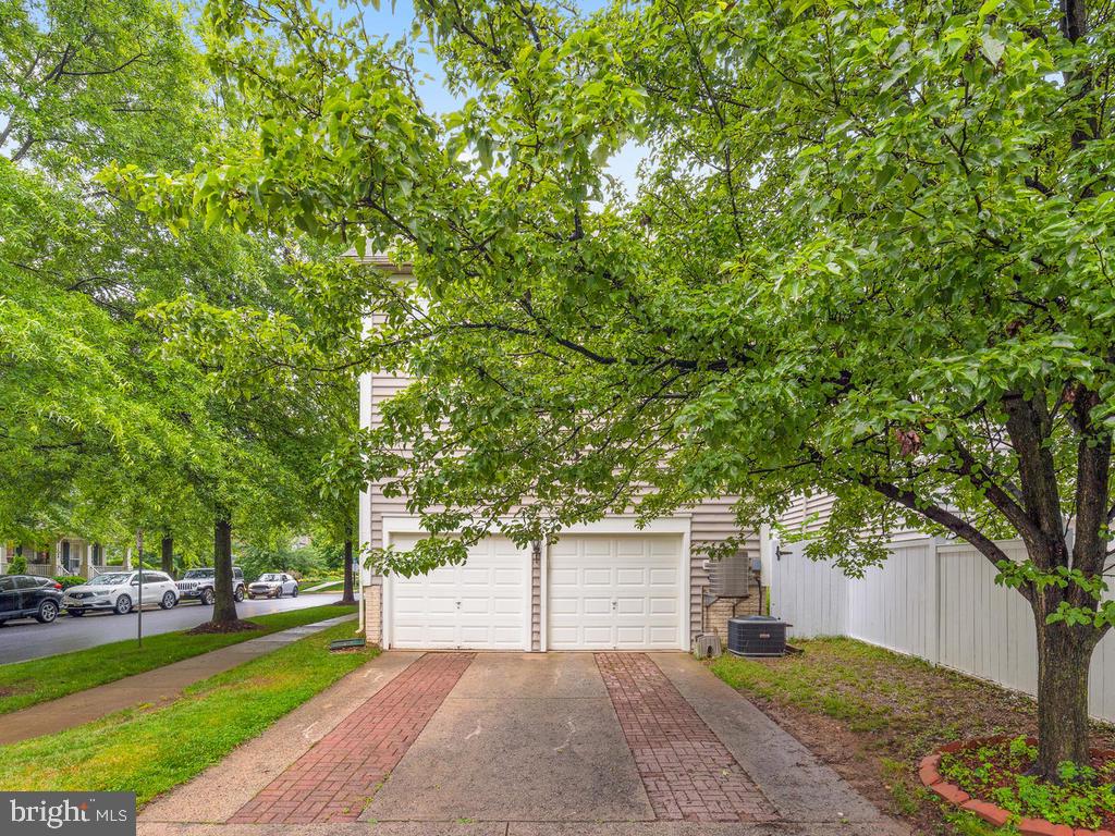 CLARKSBURG TOWN CENTER - Residential