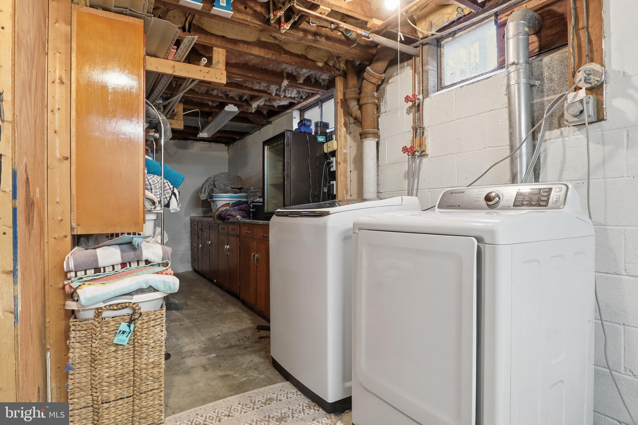 DILLSBURG BORO - Residential