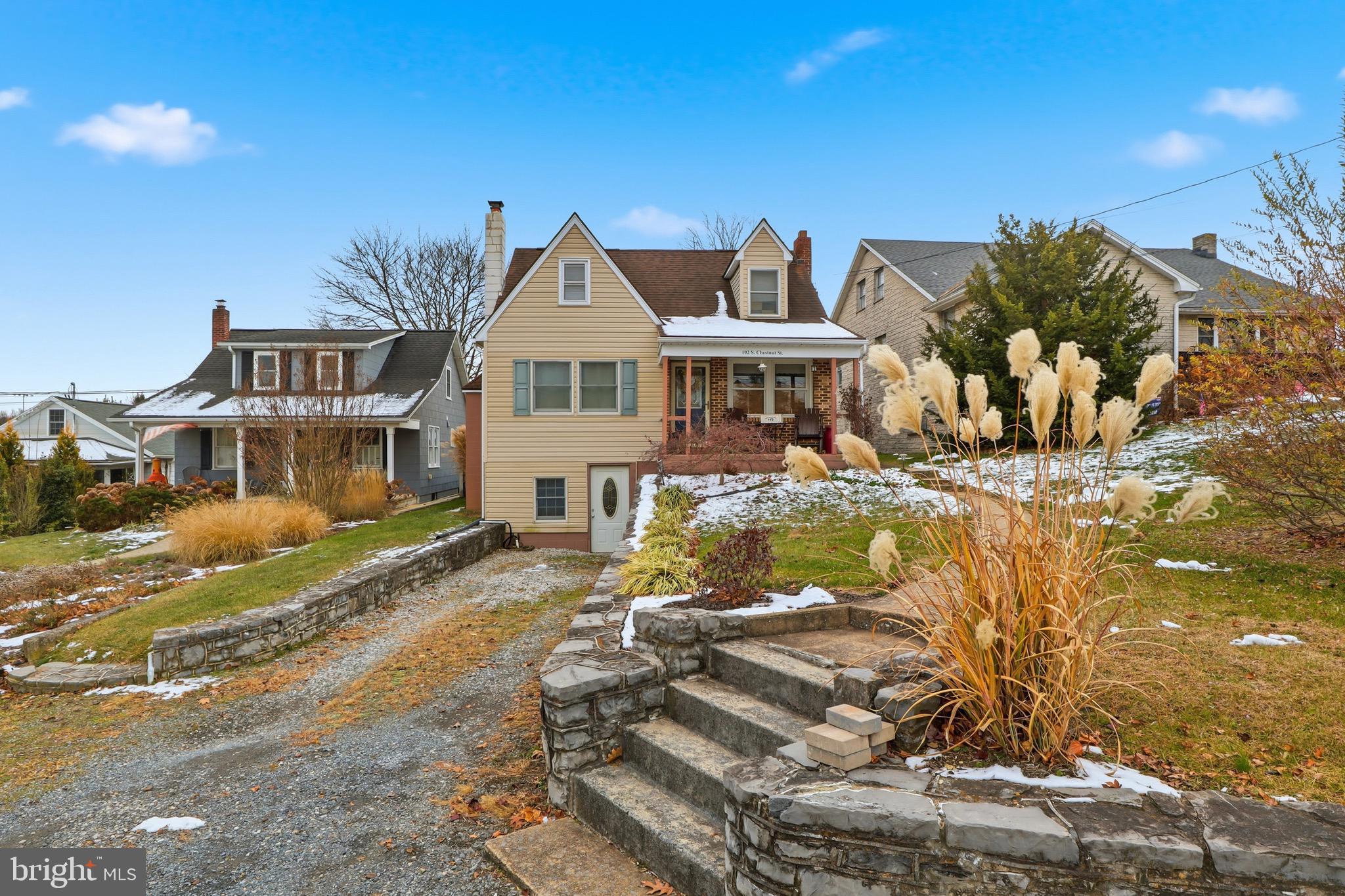 DILLSBURG BORO - Residential