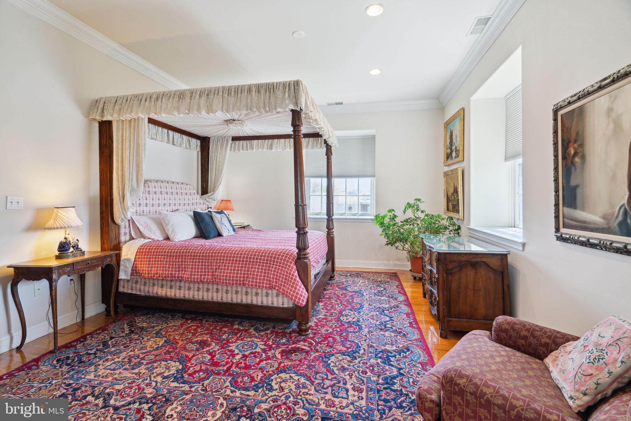 BELLA VISTA - Residential