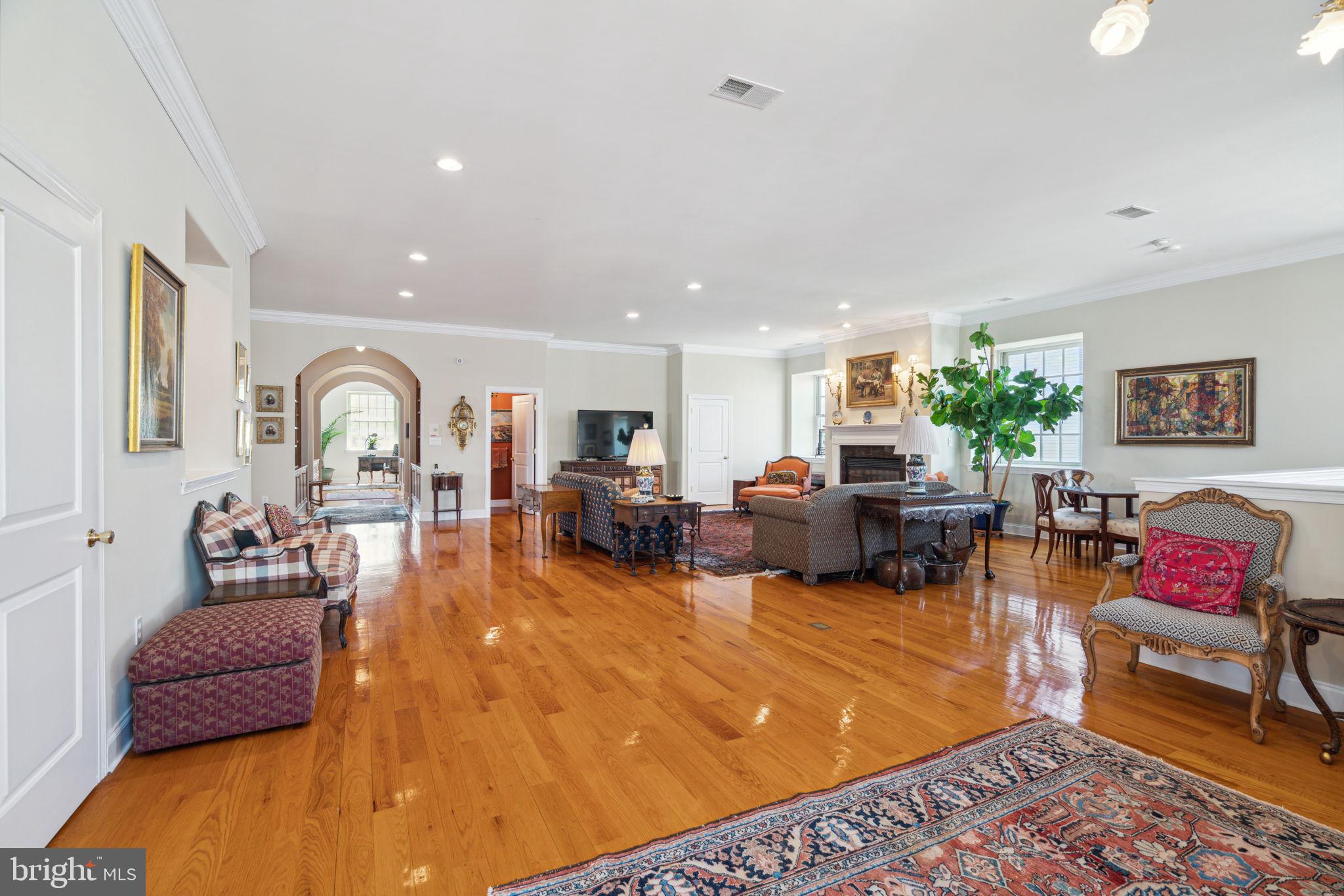 BELLA VISTA - Residential