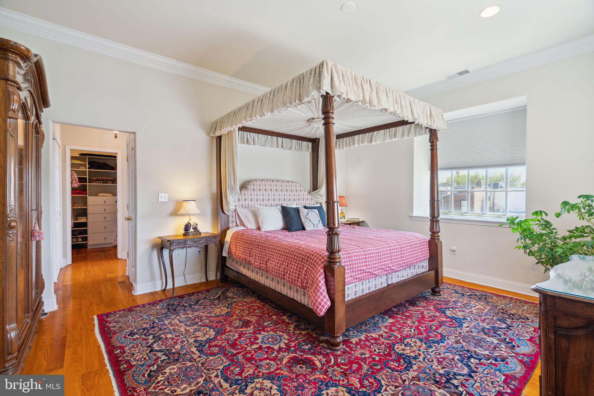 BELLA VISTA - Residential