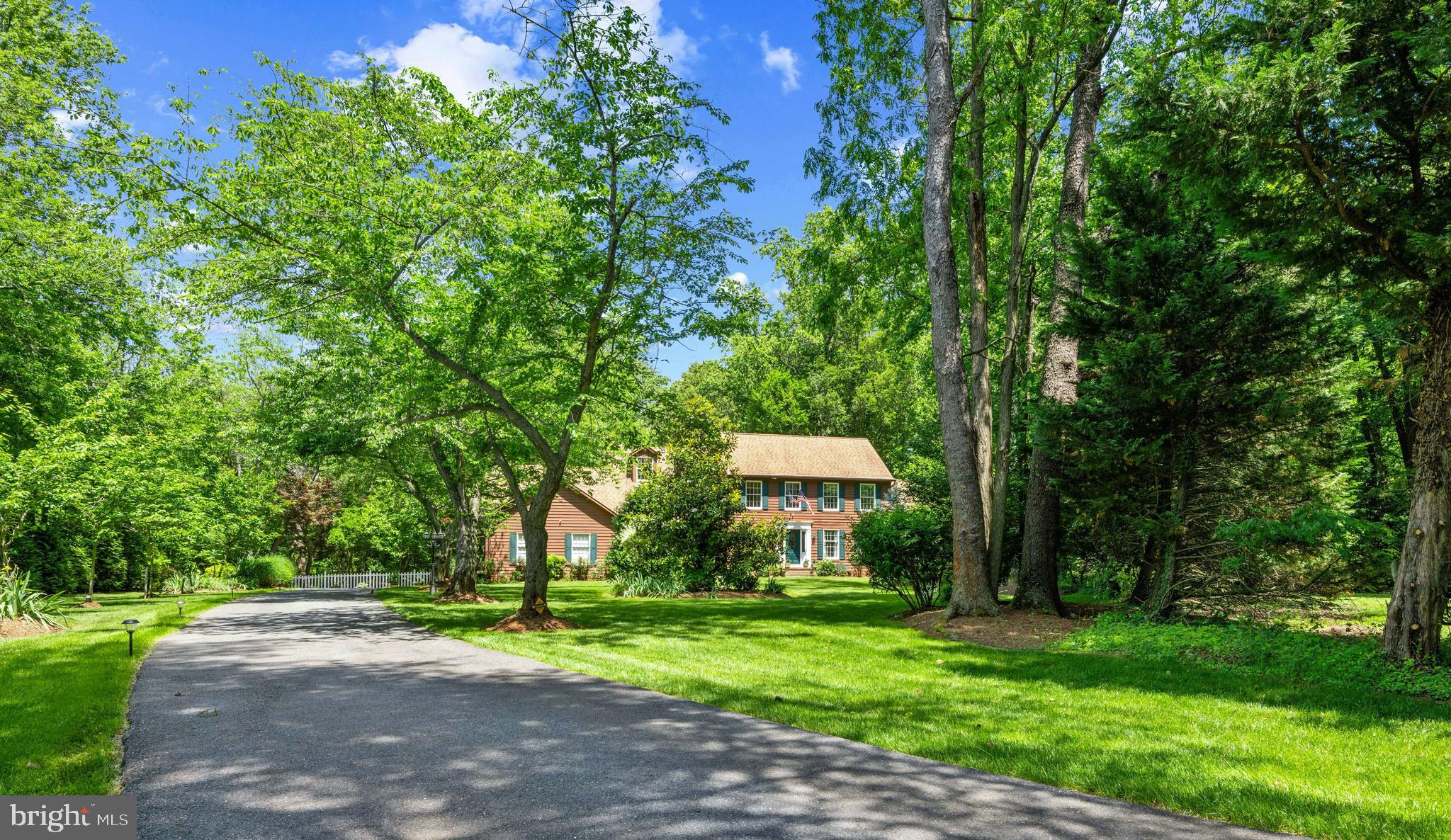 POPLAR POINT - Residential