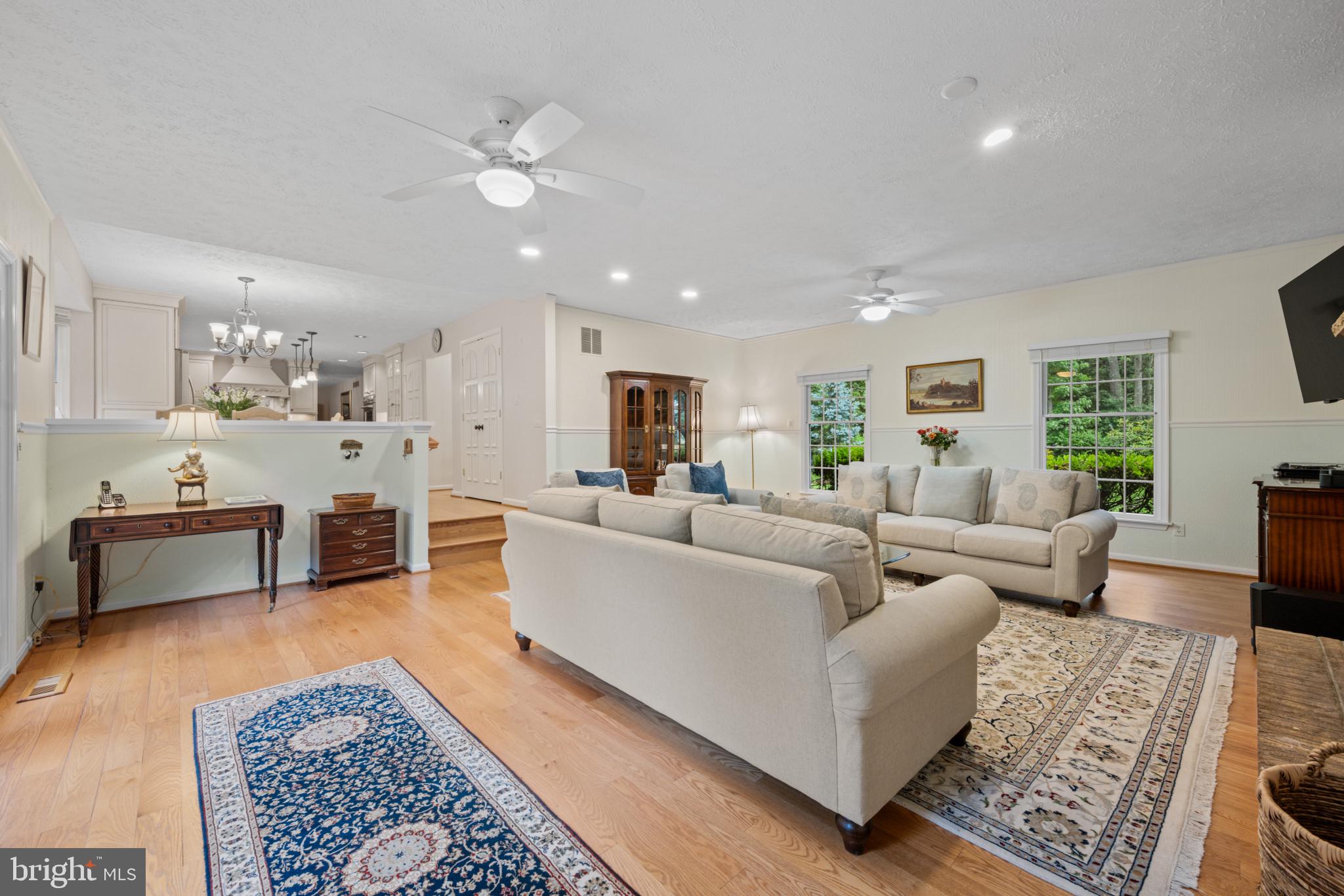 POPLAR POINT - Residential