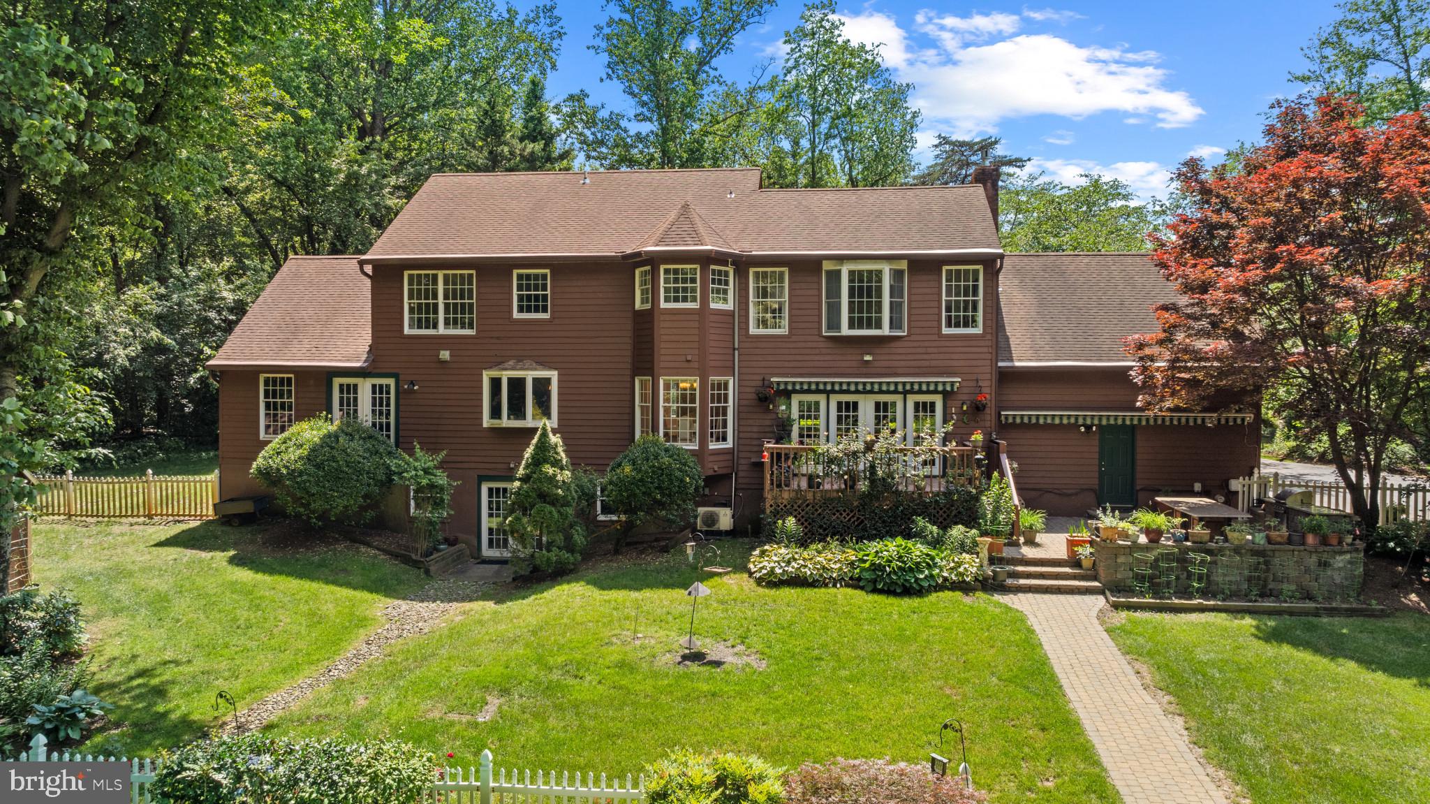 POPLAR POINT - Residential