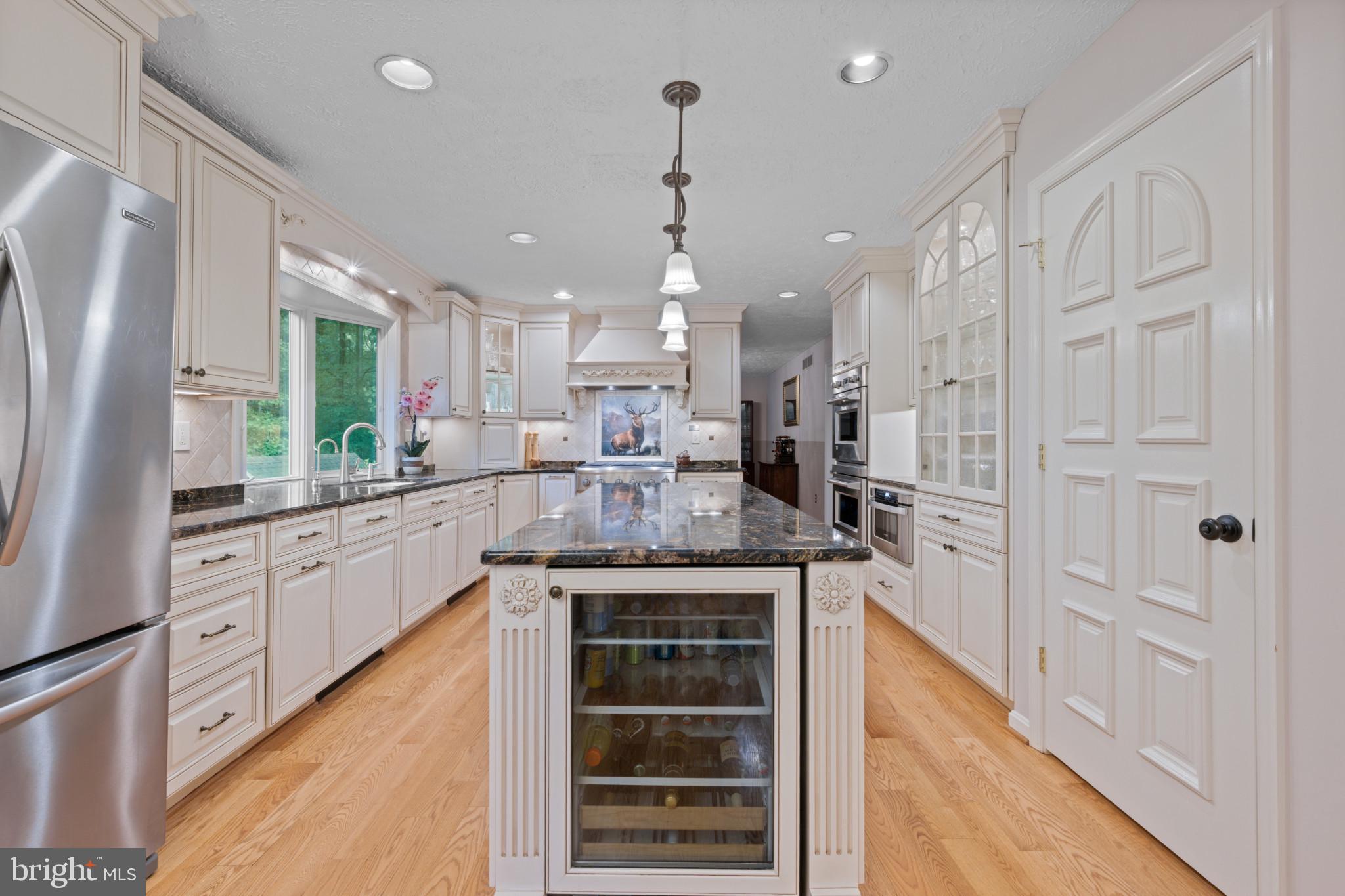 POPLAR POINT - Residential