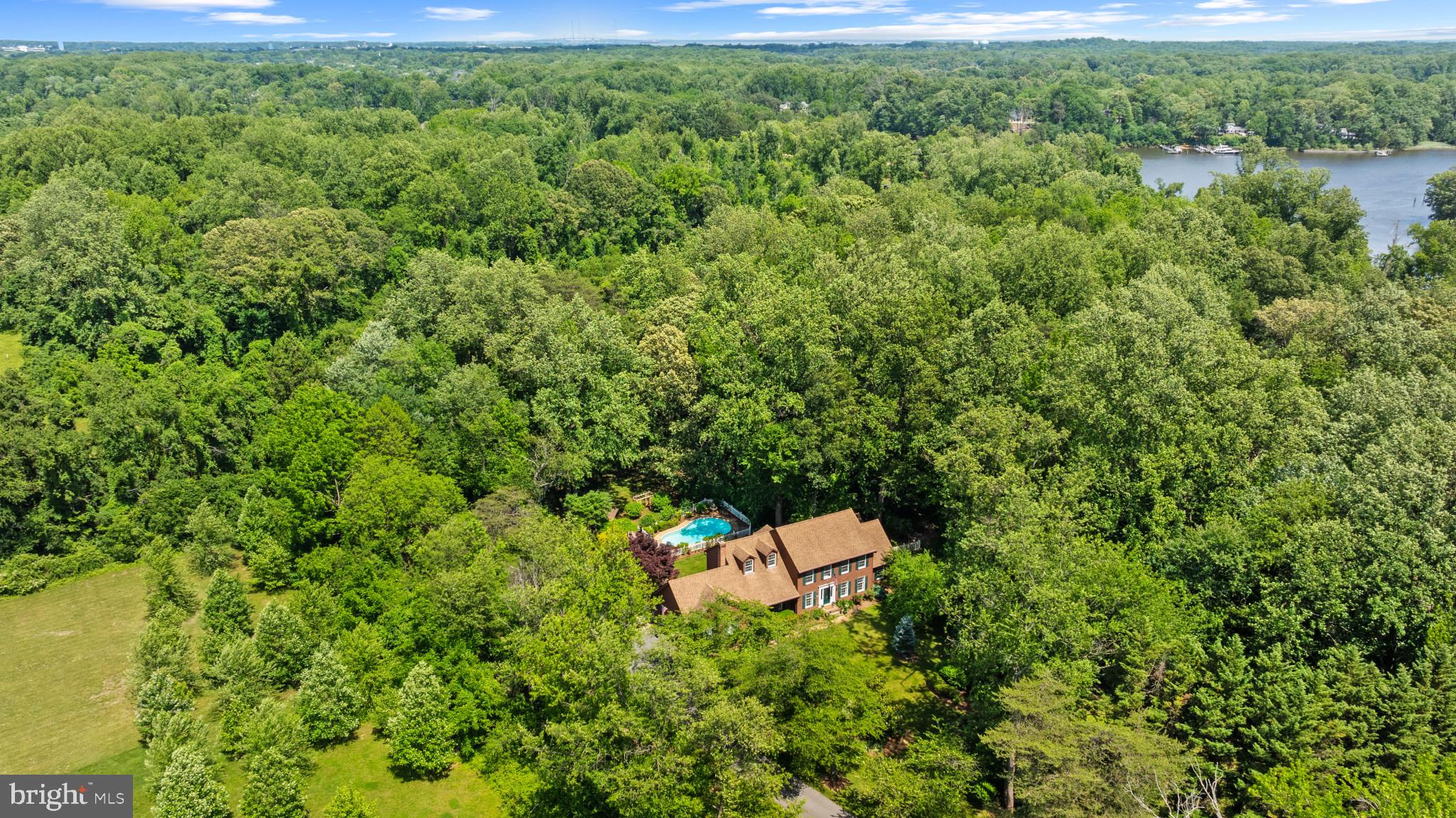 POPLAR POINT - Residential