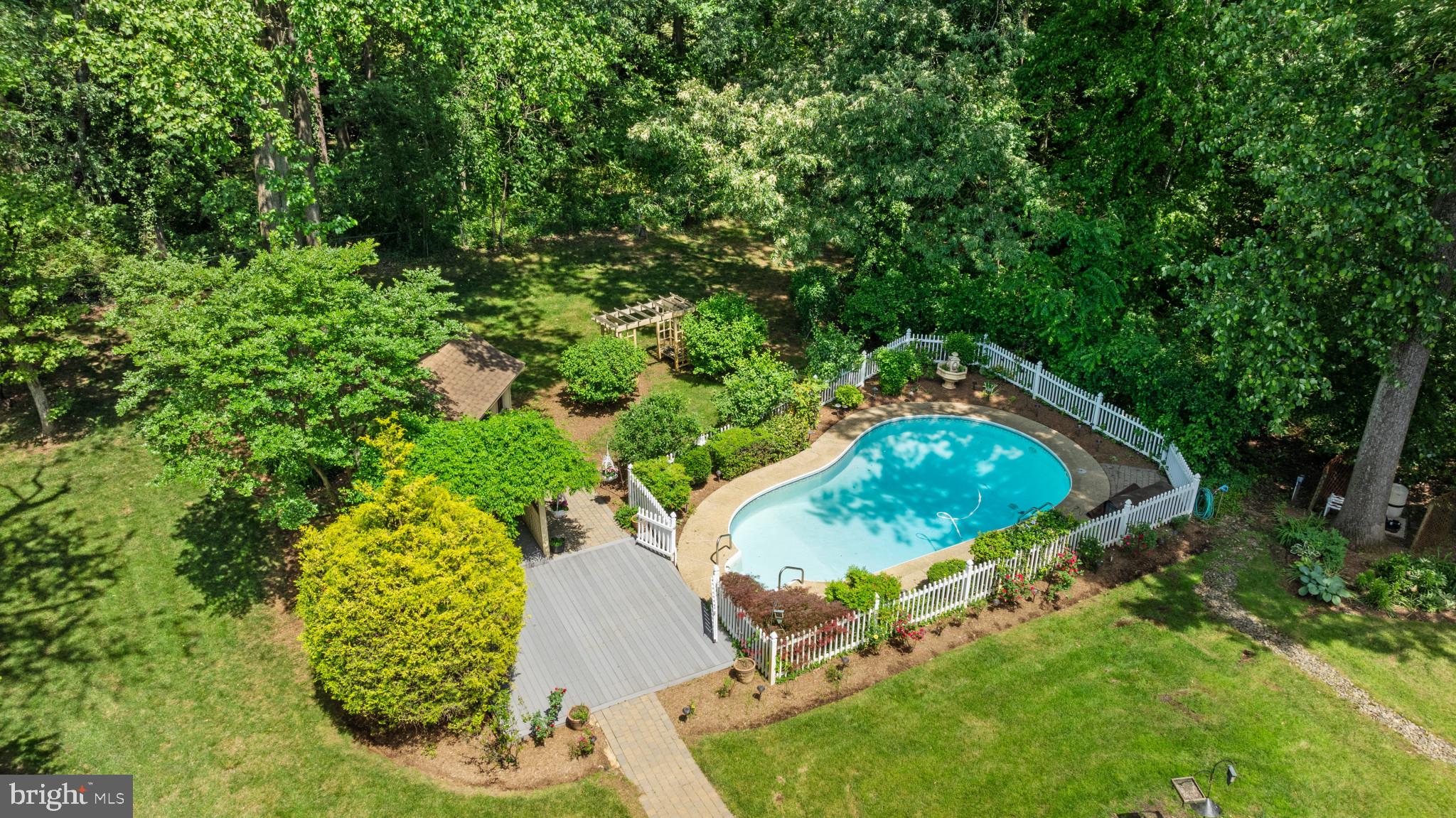 POPLAR POINT - Residential