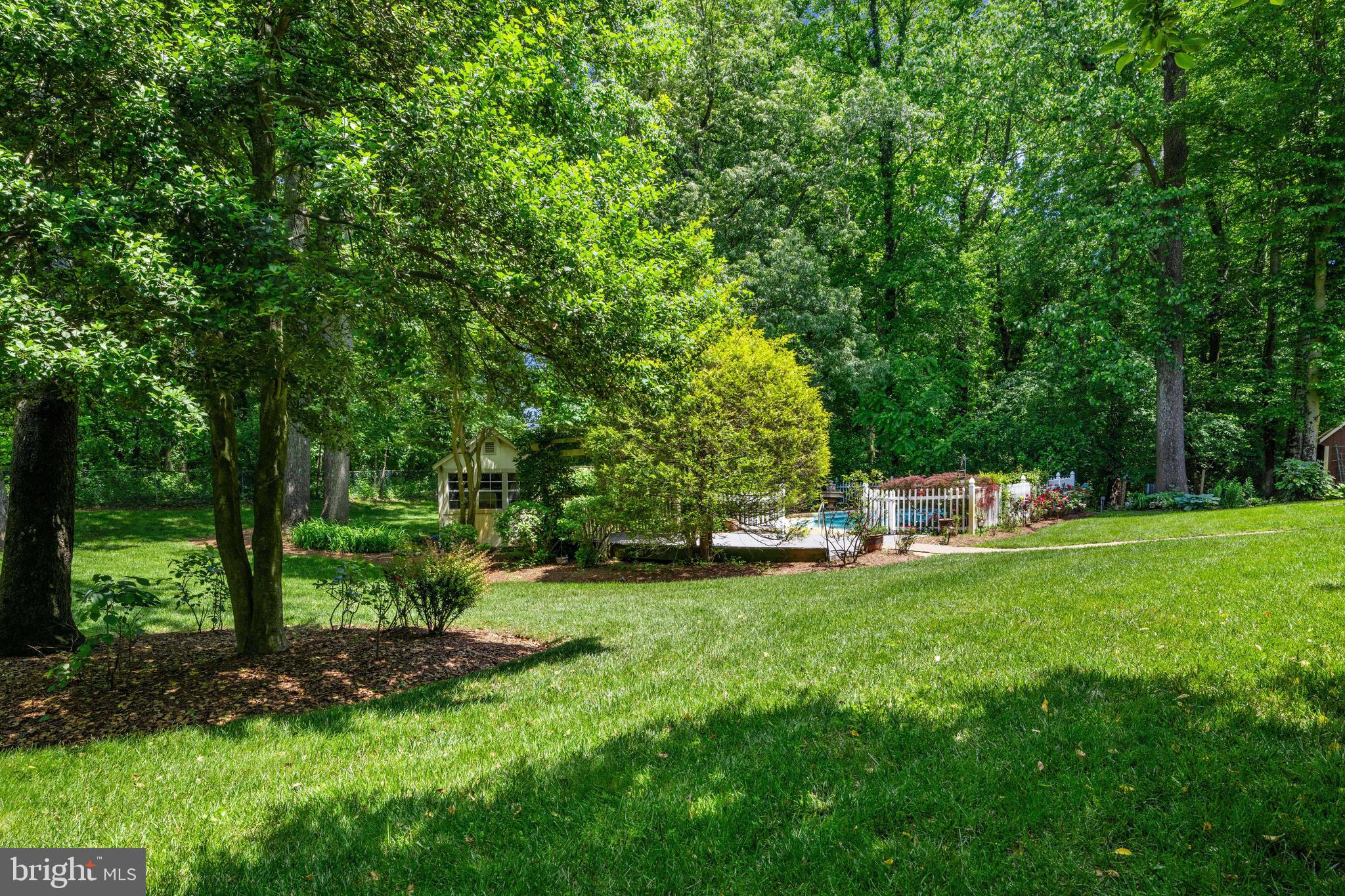 POPLAR POINT - Residential