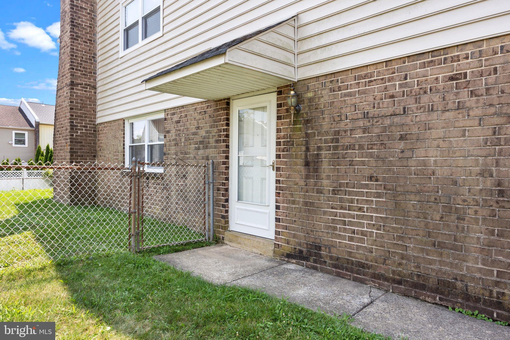 COVES - Residential Lease