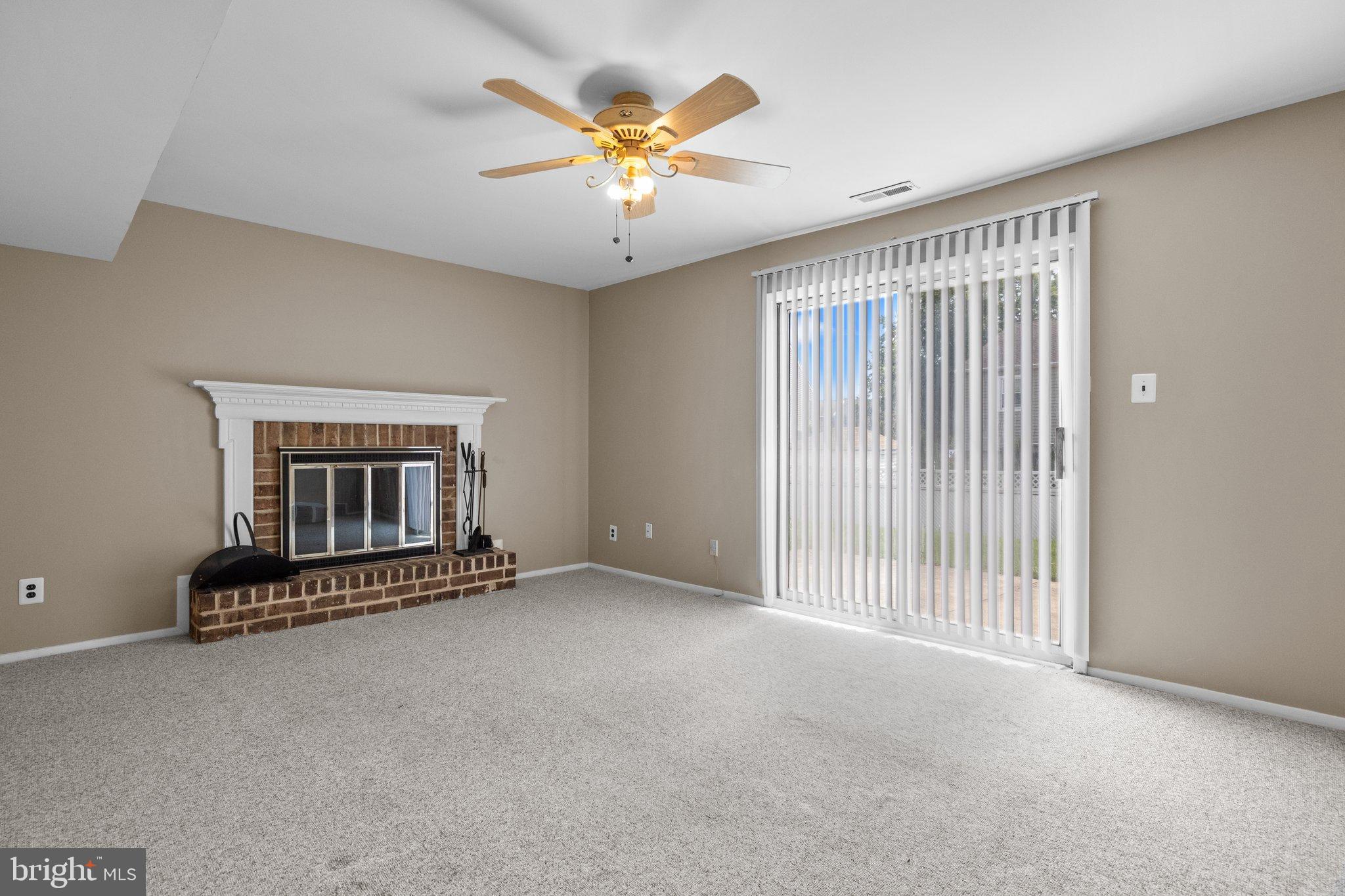 COVES - Residential Lease