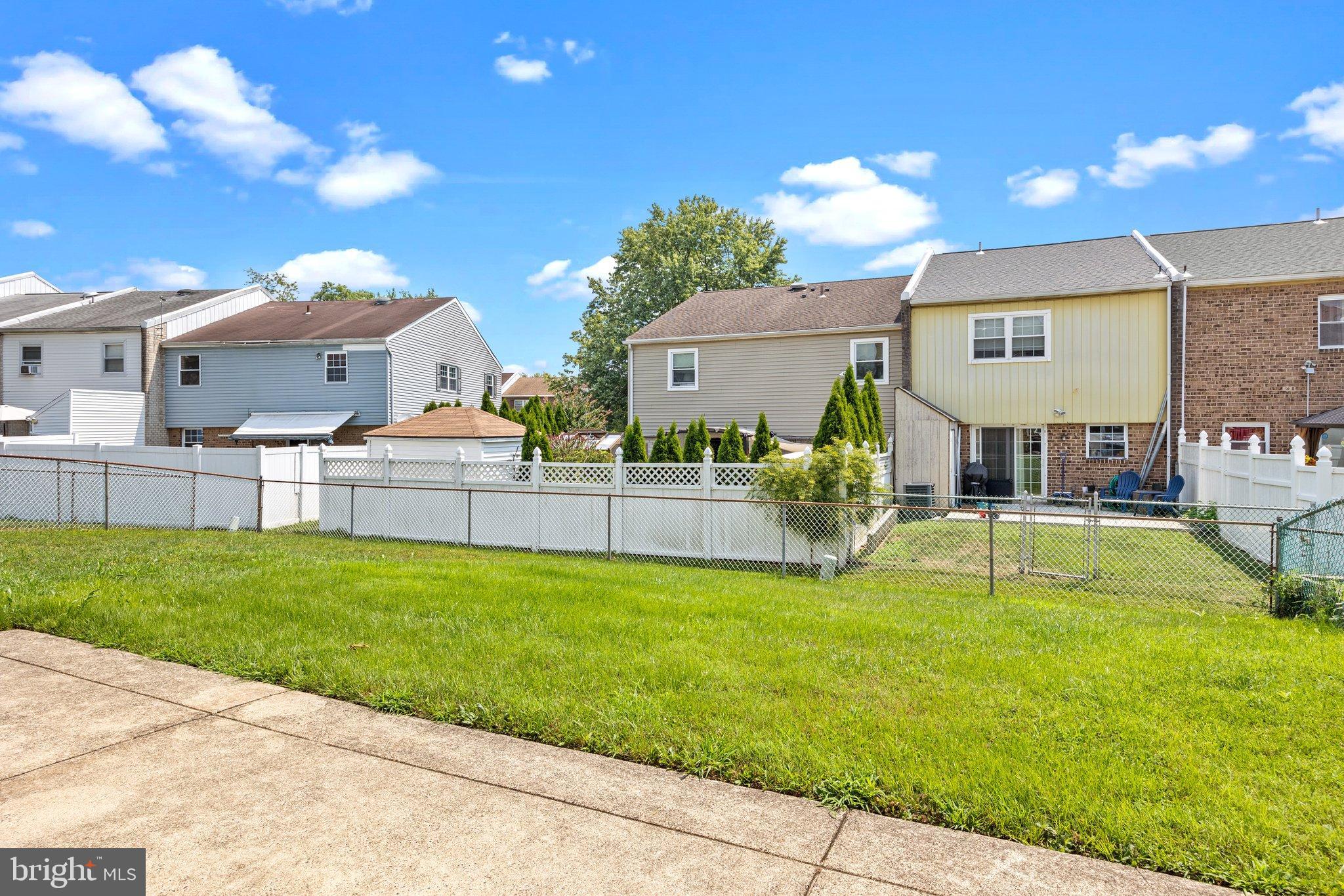 COVES - Residential Lease