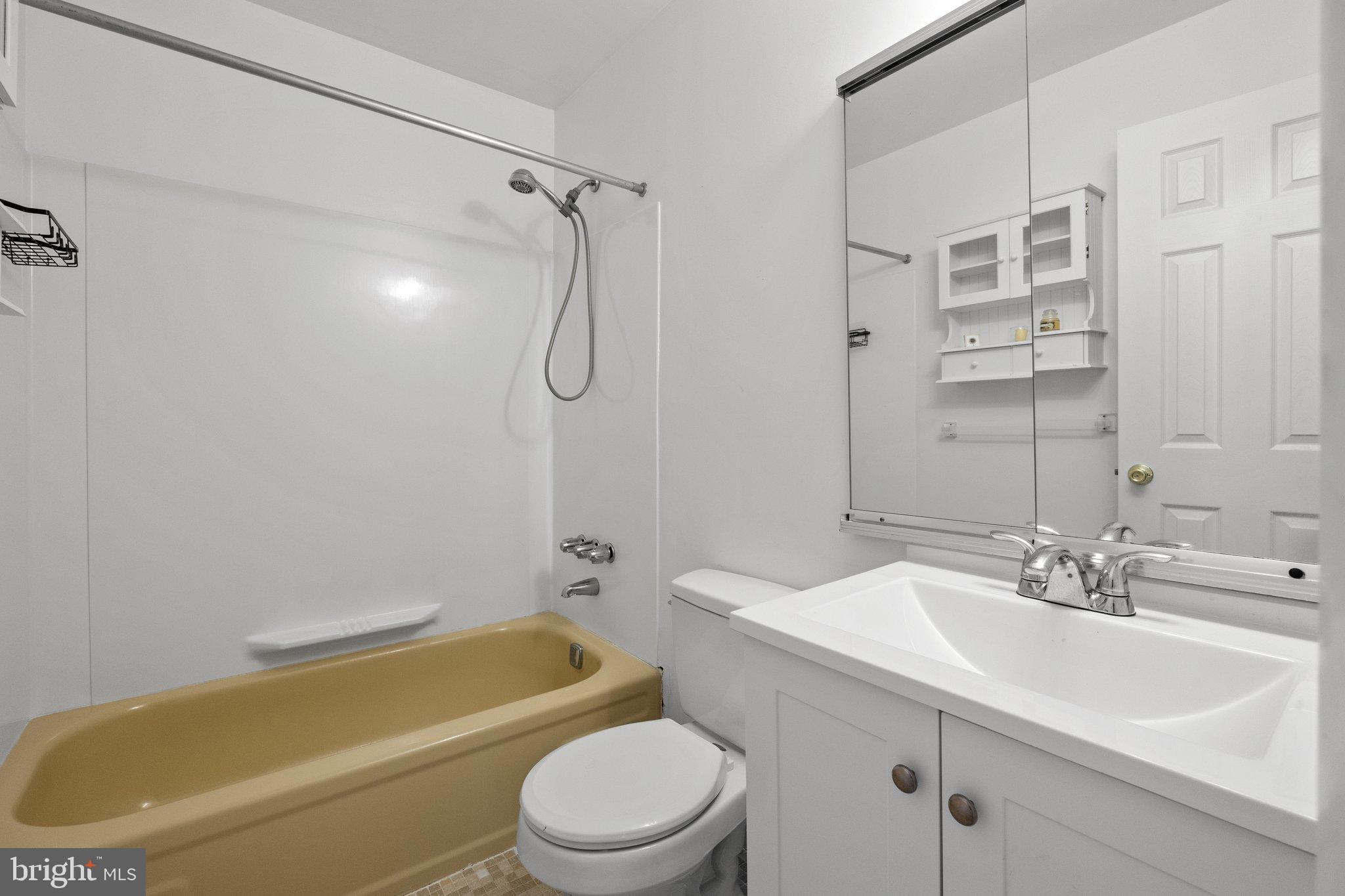 COVES - Residential Lease