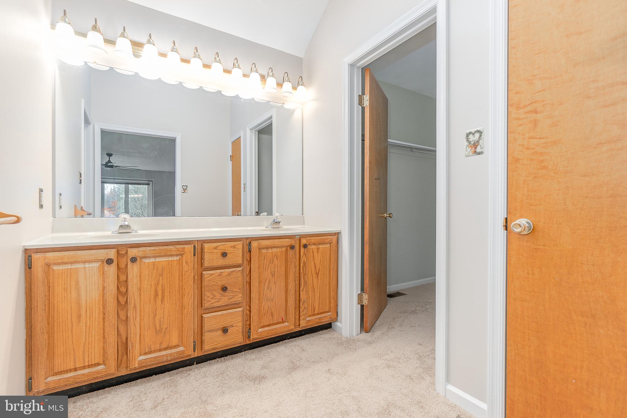 HICKORY HILL - Residential