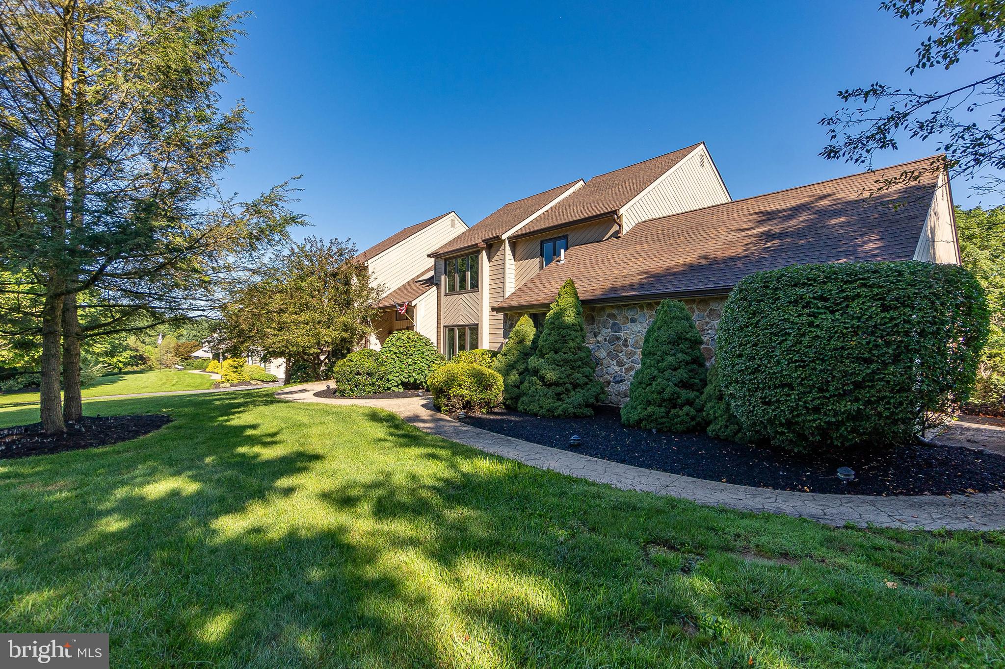 HICKORY HILL - Residential