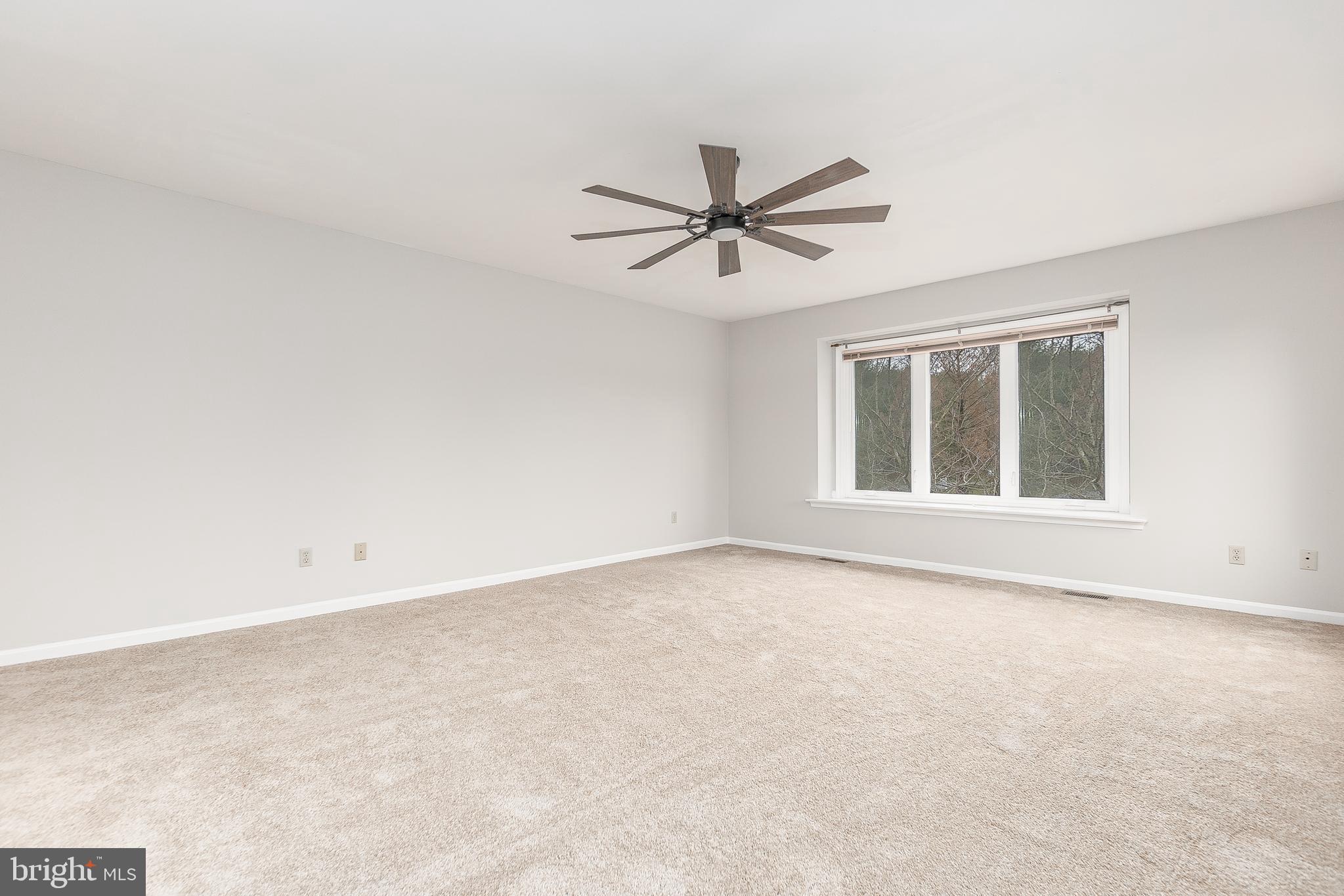 HICKORY HILL - Residential