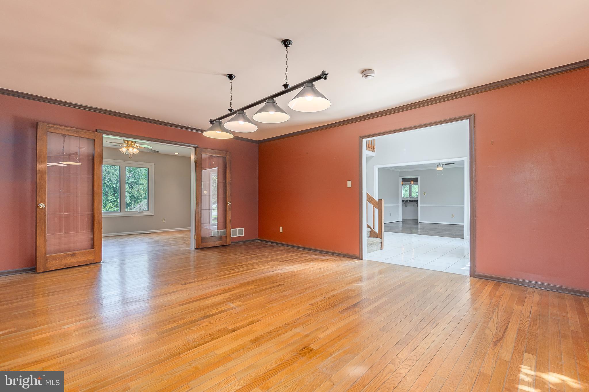 HICKORY HILL - Residential