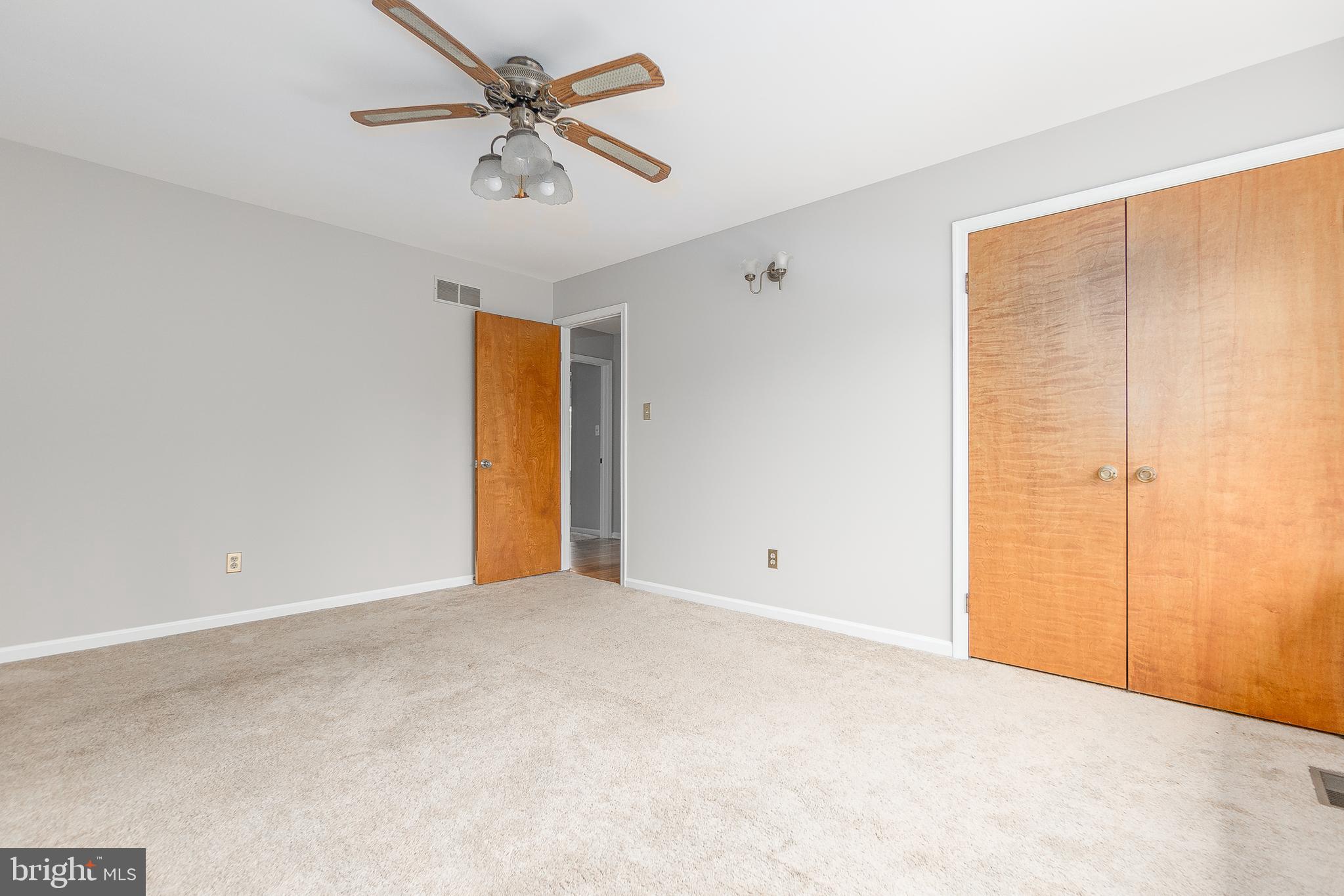 HICKORY HILL - Residential