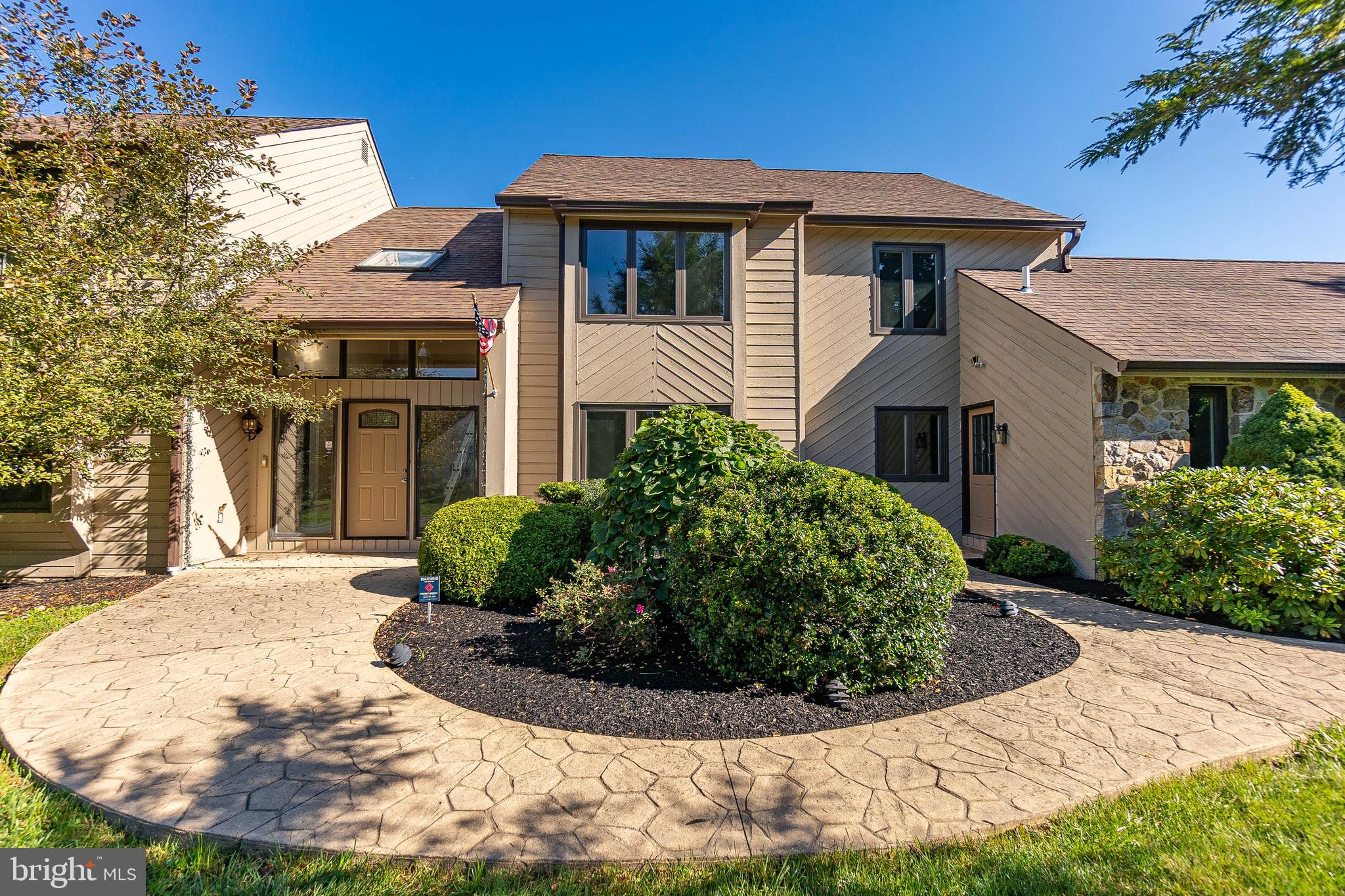 HICKORY HILL - Residential