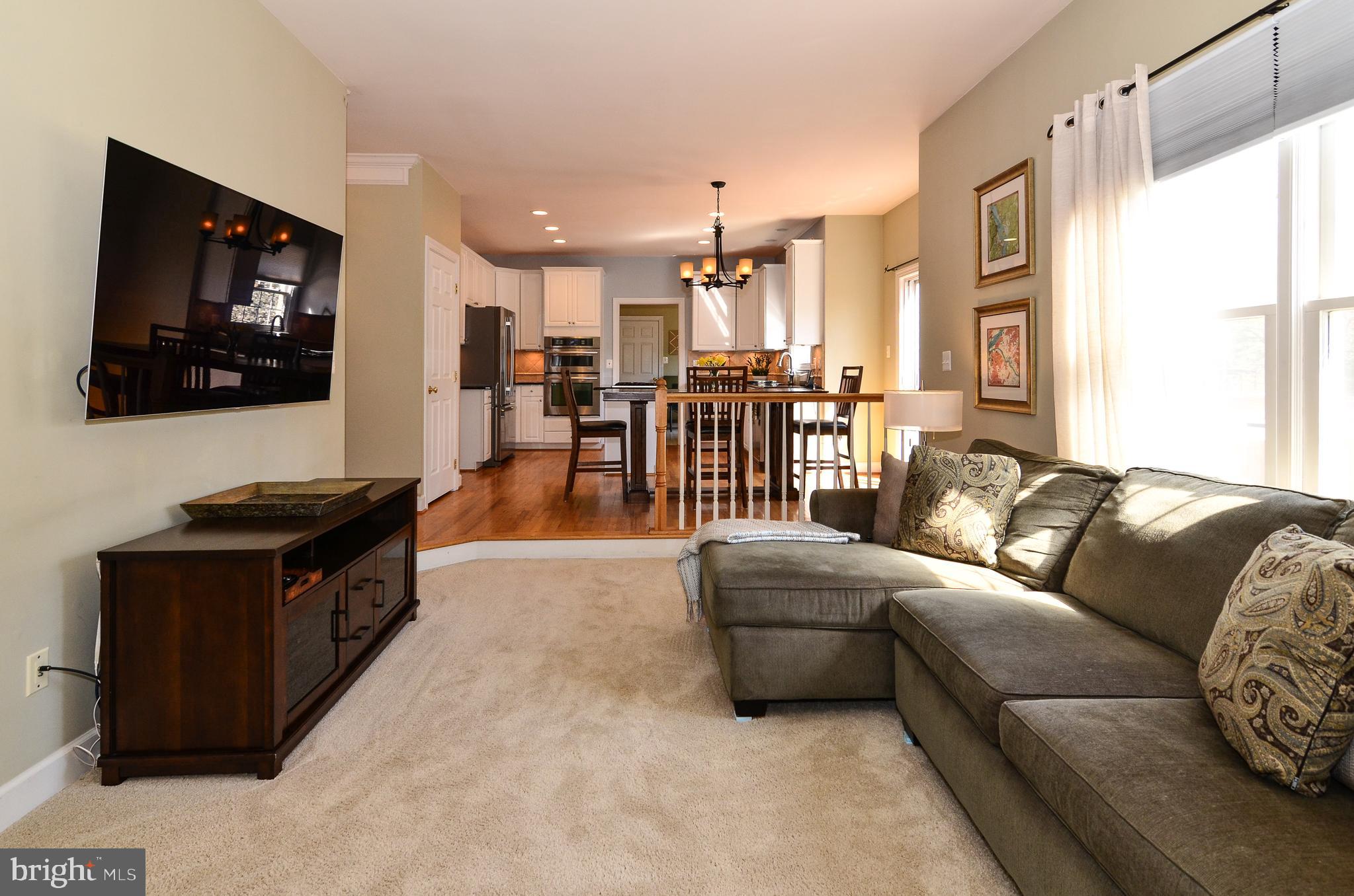 ESTATES AT LEETON MANOR - Residential