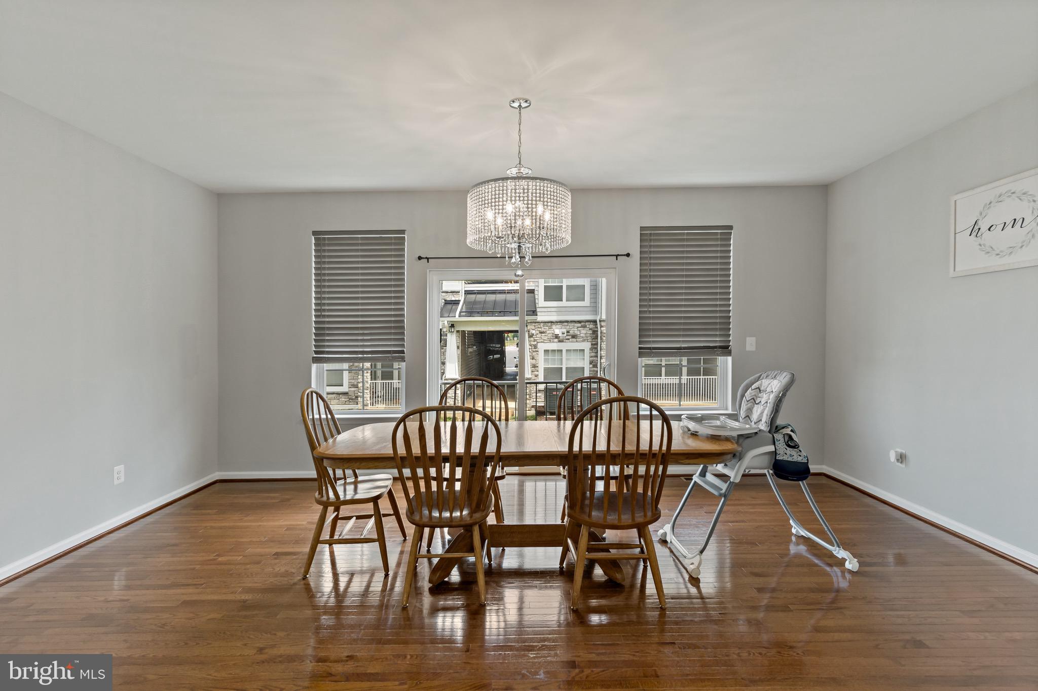 OVERLOOK AT RIVERSIDE TOWNHOMES - Residential