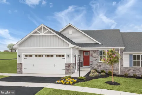3027 Shannon Drive South, Greencastle, PA 17225 - MLS#: PAFL2026648
