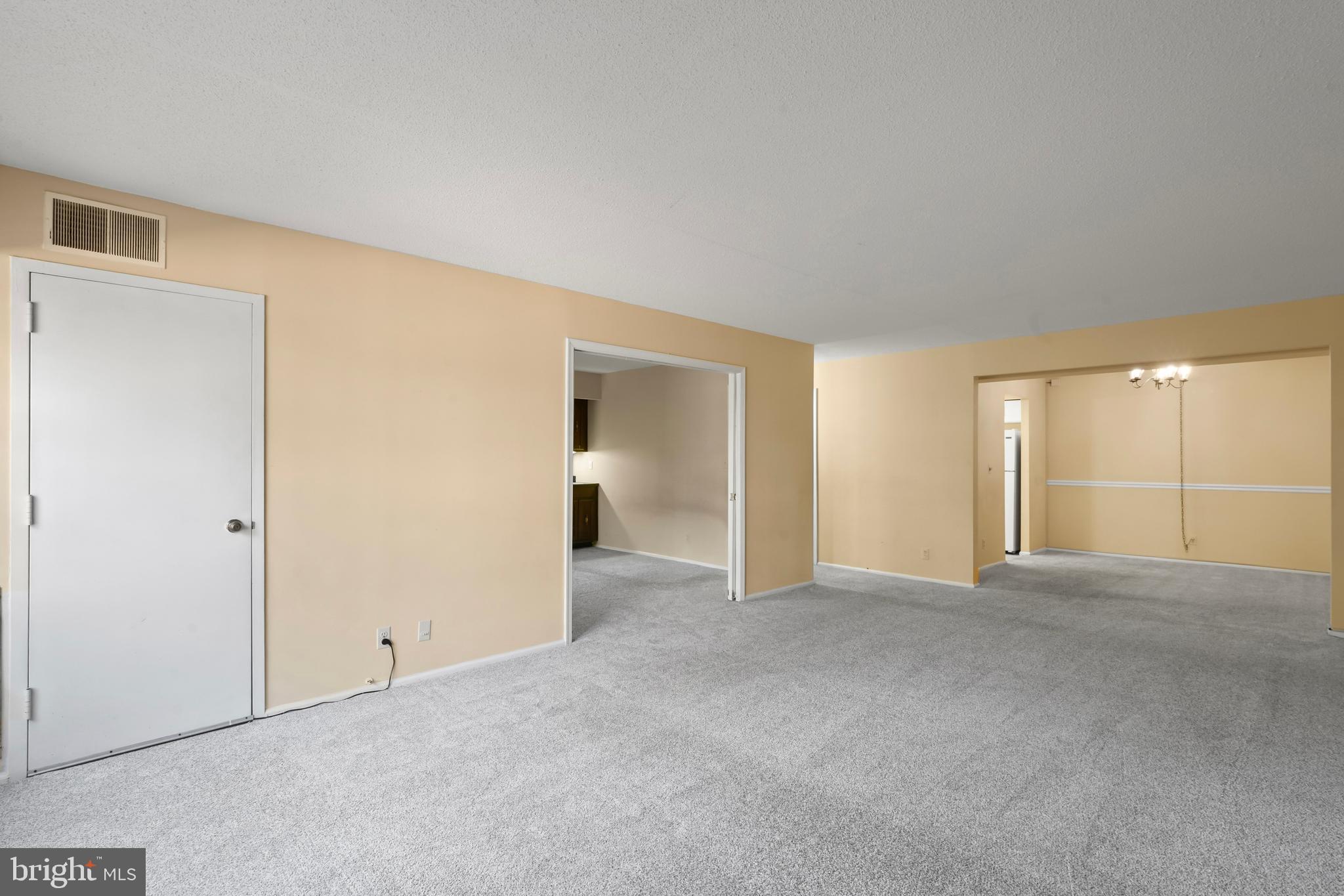 THE COLONIES - Residential