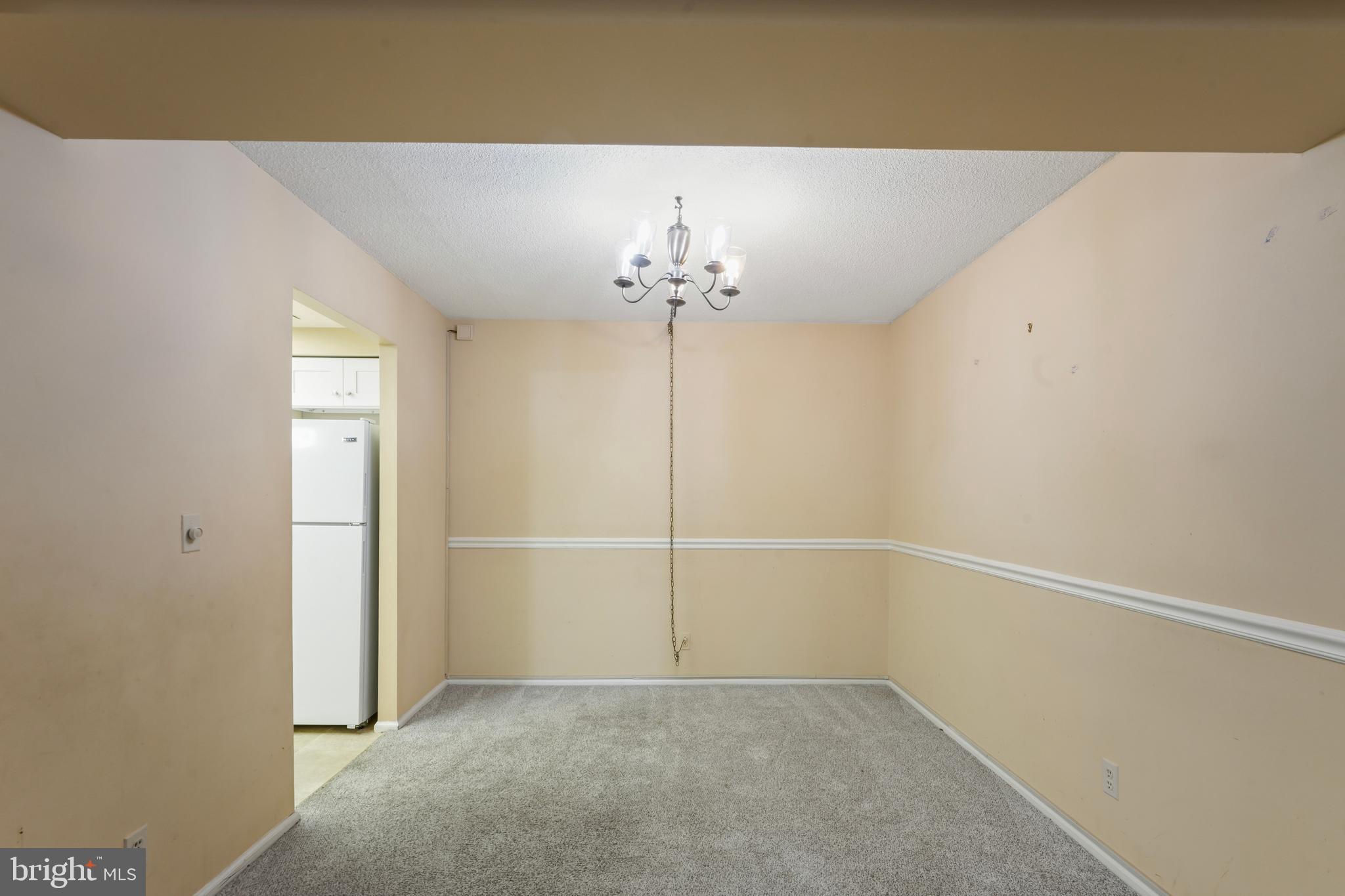 THE COLONIES - Residential