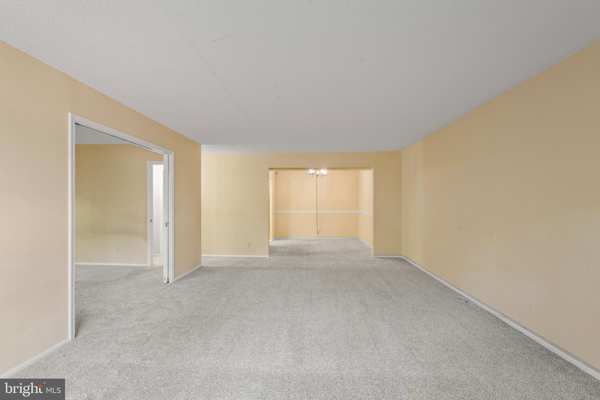 THE COLONIES - Residential