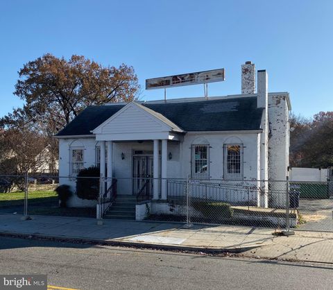 Photo of 4339 Hunt Place NE, WASHINGTON, DC 20019 (MLS # DCDC453110)