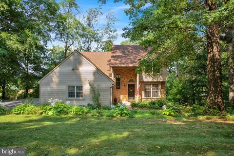 Photo of 753 Kames Hill Road, Columbia, PA 17512 (MLS # PALA2052224)