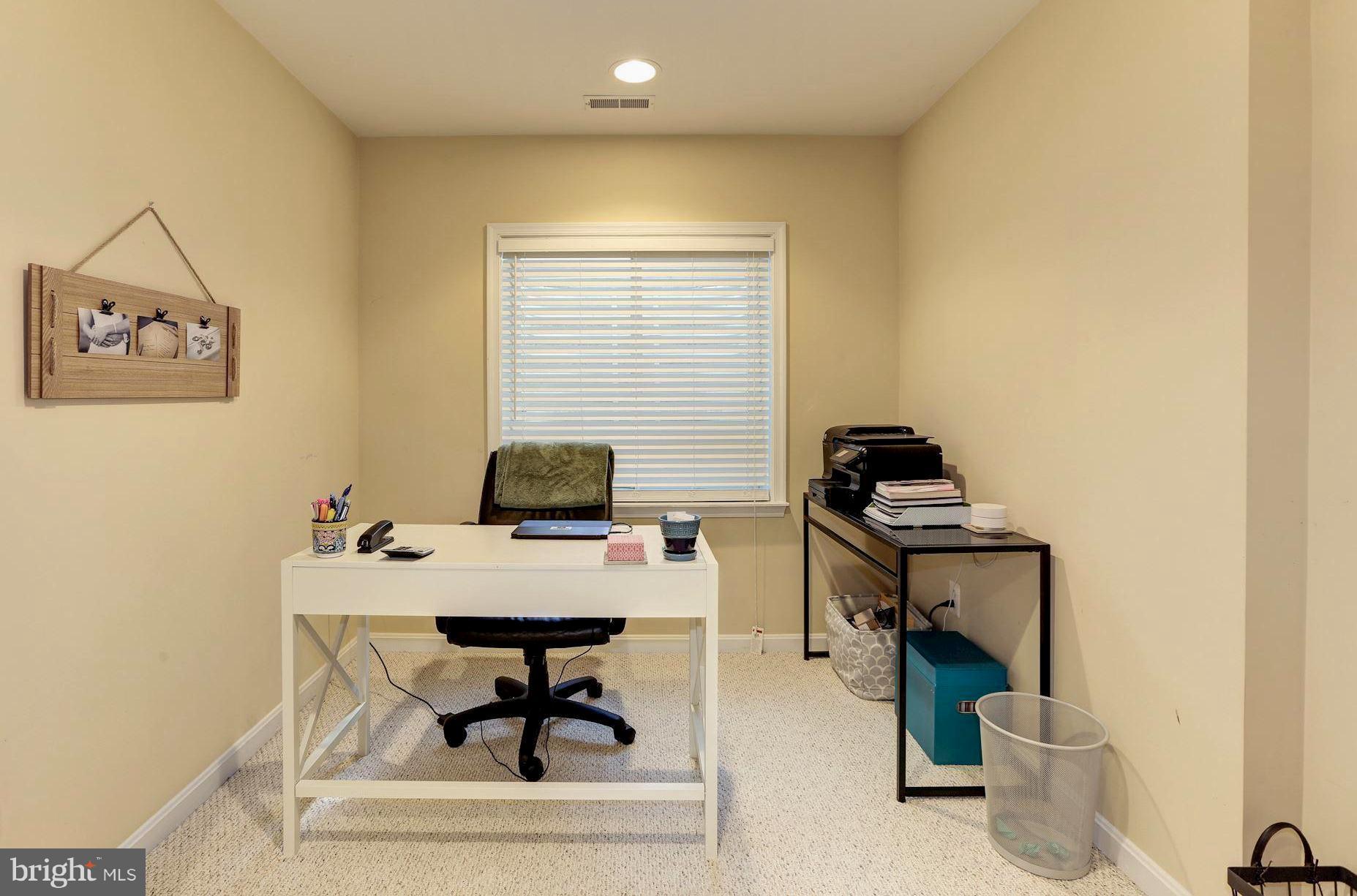 AUGUST WOODS - Residential