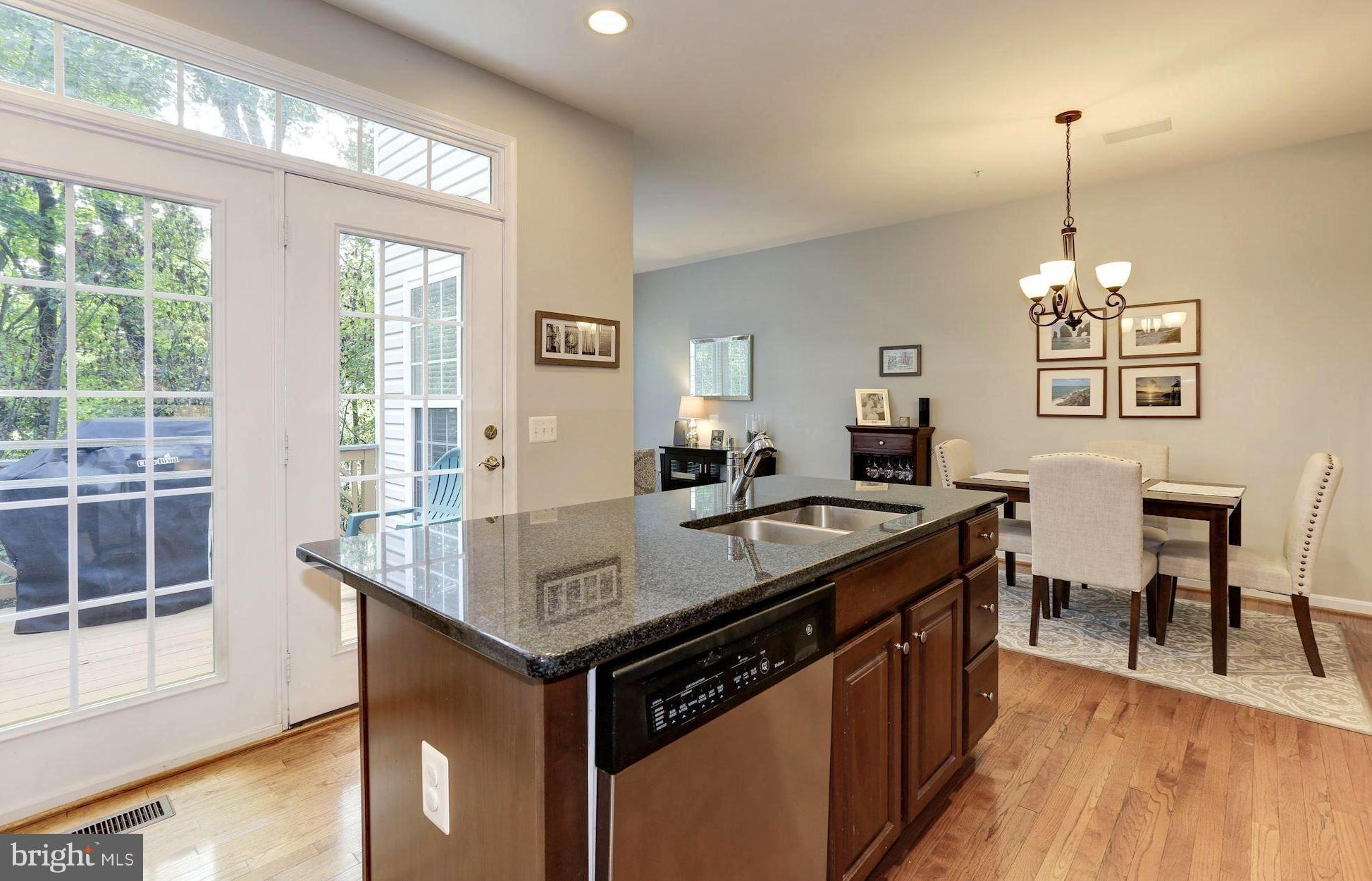 AUGUST WOODS - Residential