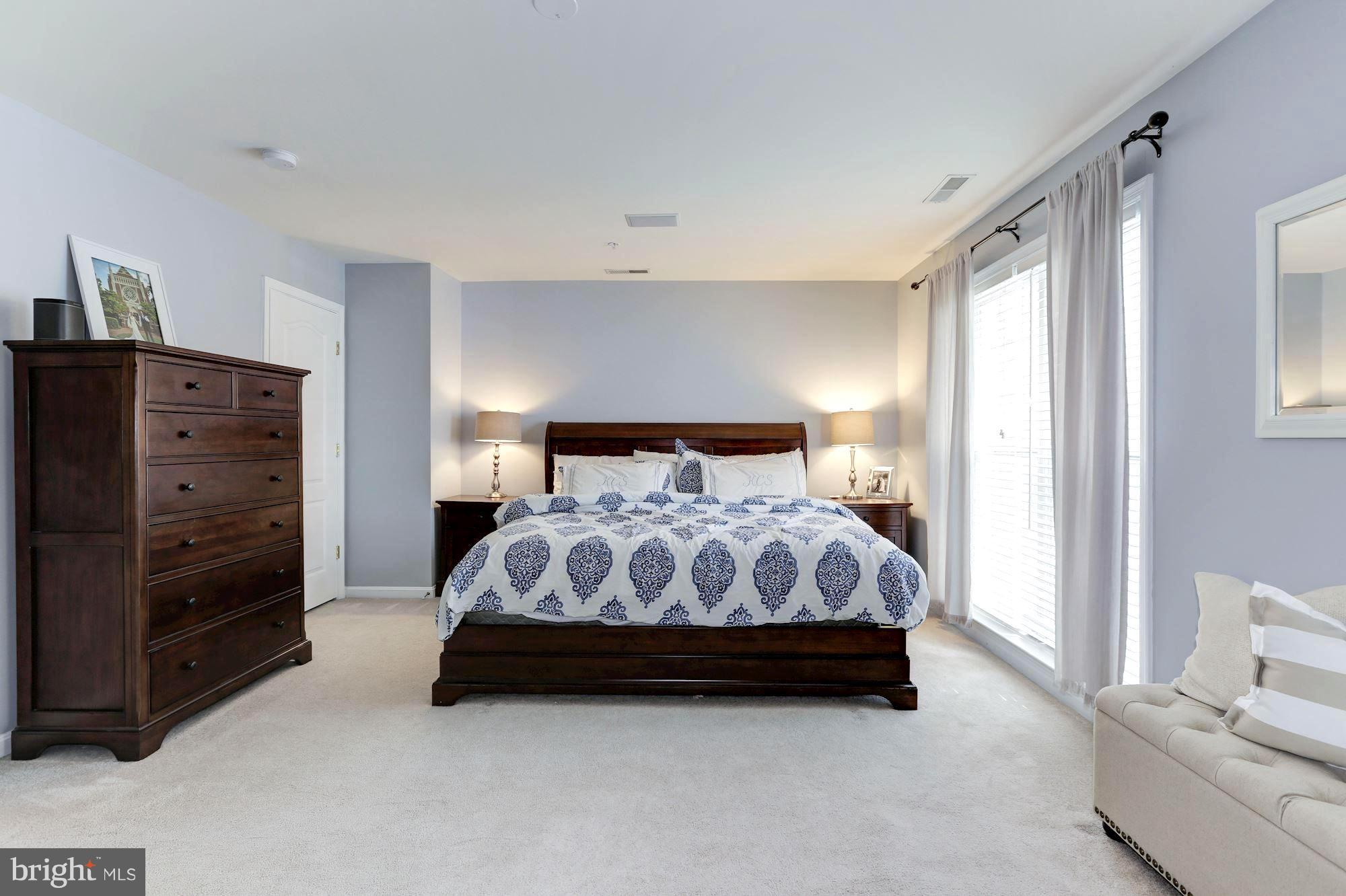 AUGUST WOODS - Residential