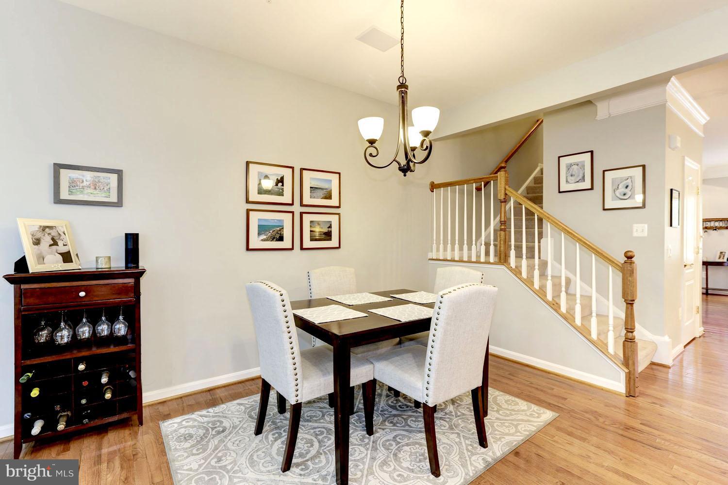 AUGUST WOODS - Residential