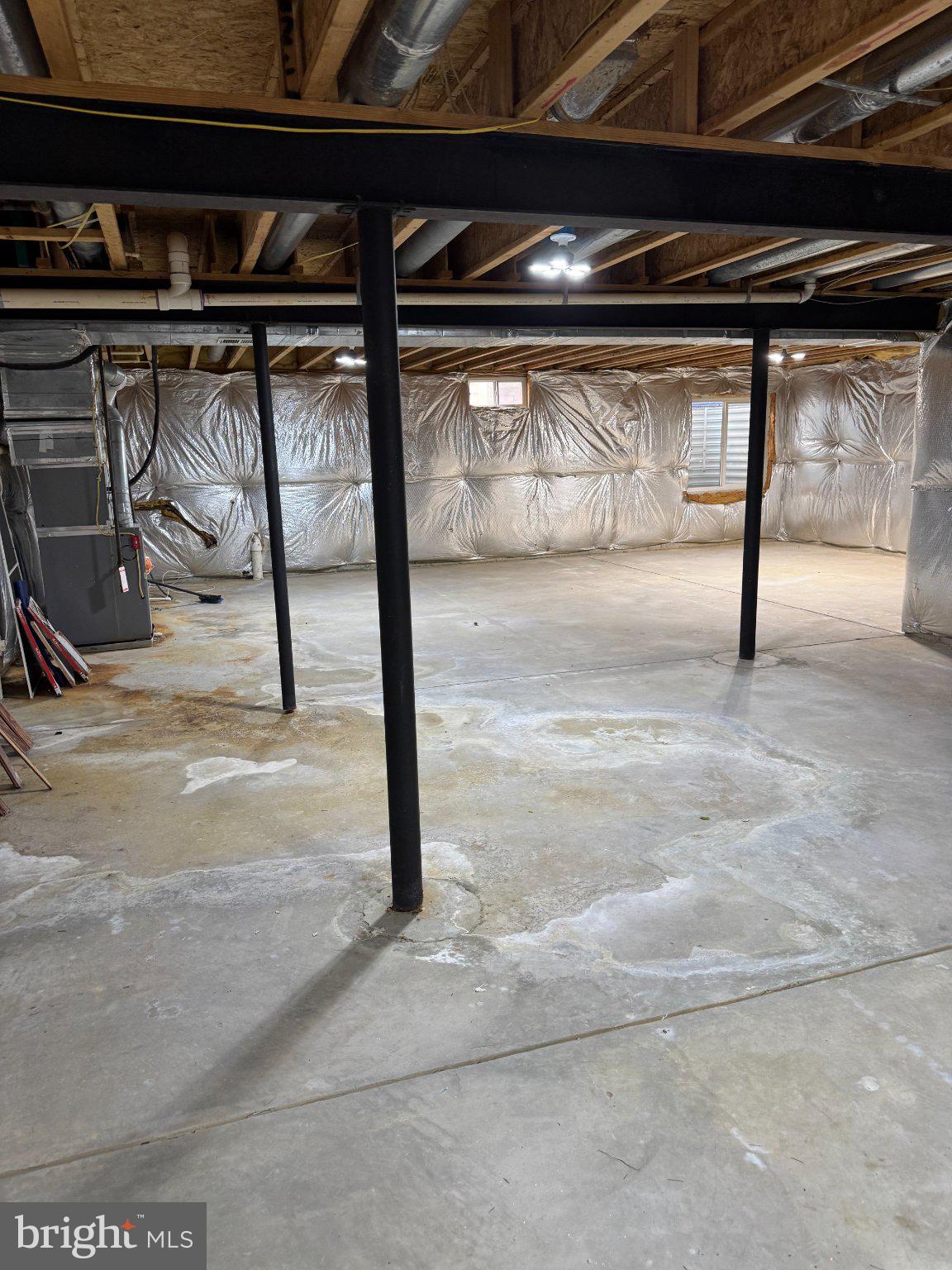 ADAMSTOWN COMMONS - Residential Lease