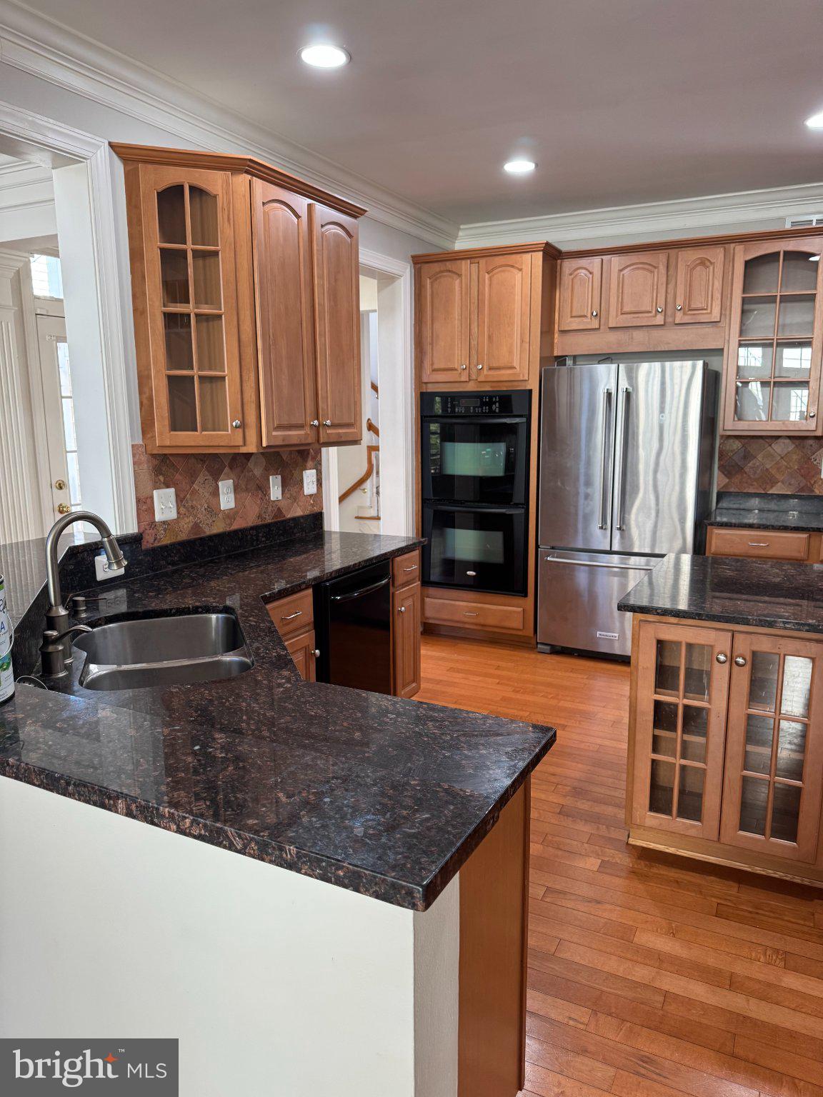 ADAMSTOWN COMMONS - Residential Lease