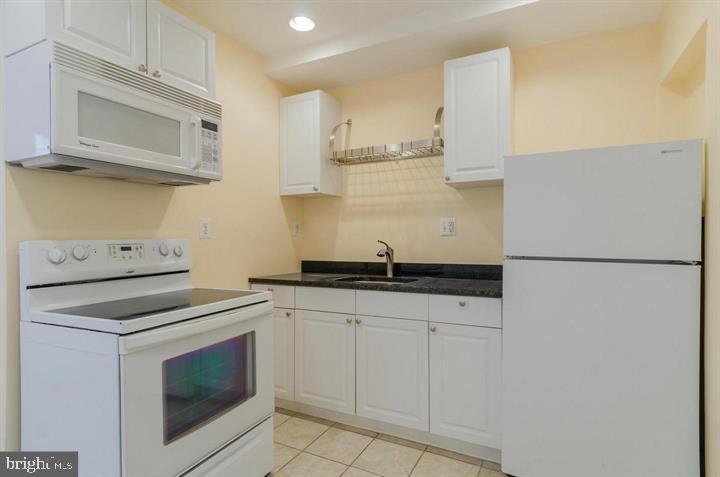 PATTERSON PARK - Residential Lease