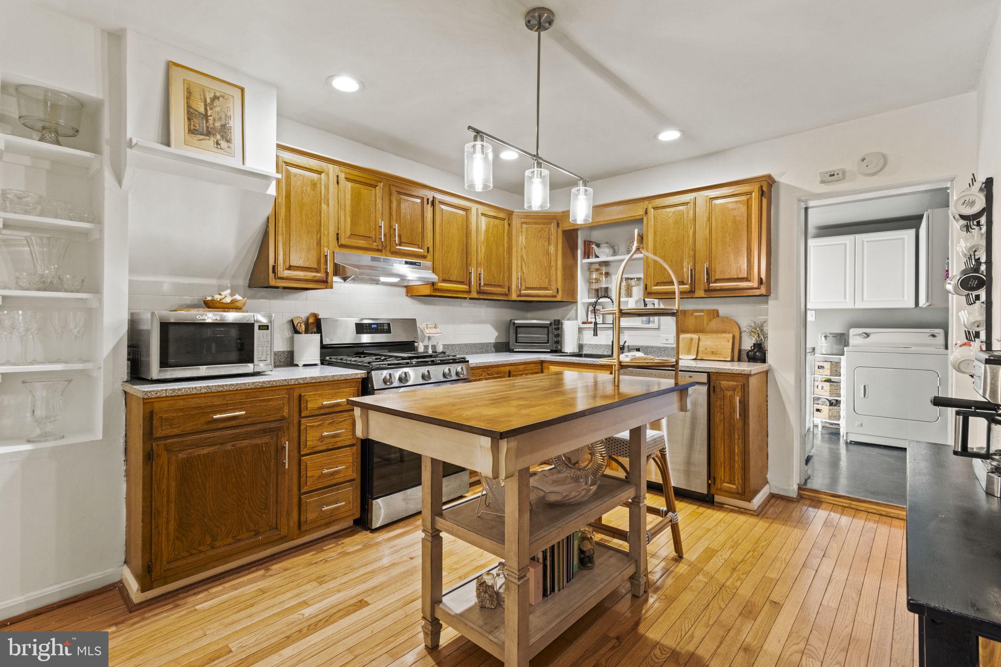 RIVERSIDE - Residential