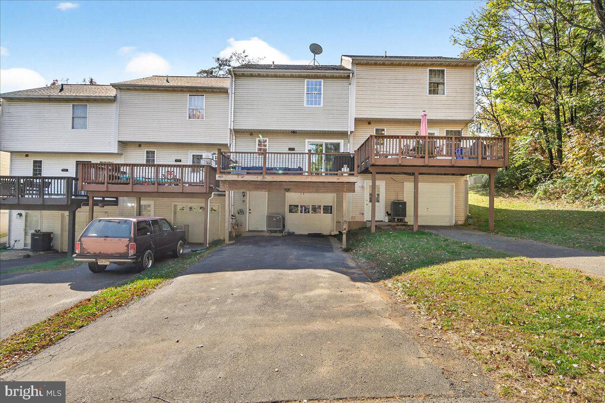 MT AIRY MANORS - Residential