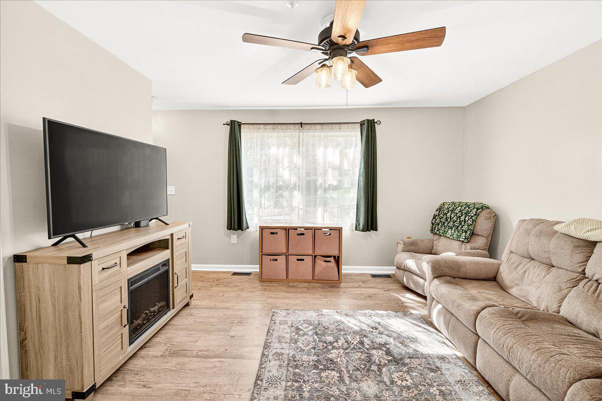 MT AIRY MANORS - Residential